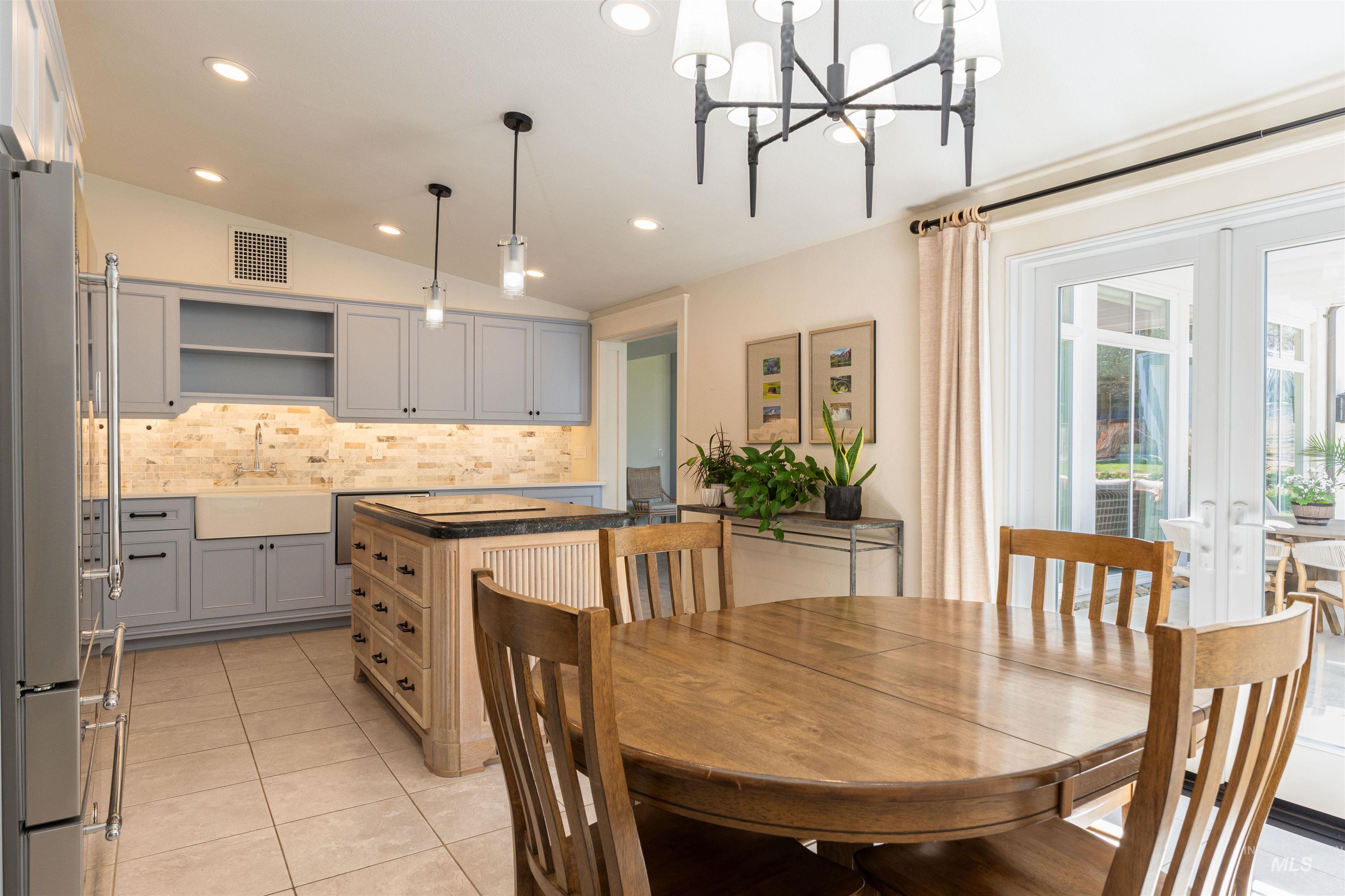 1273 Libby St., Clarkston, Washington 99403, 3 Bedrooms, 2 Bathrooms, Residential For Sale, Price $477,000, 98982010