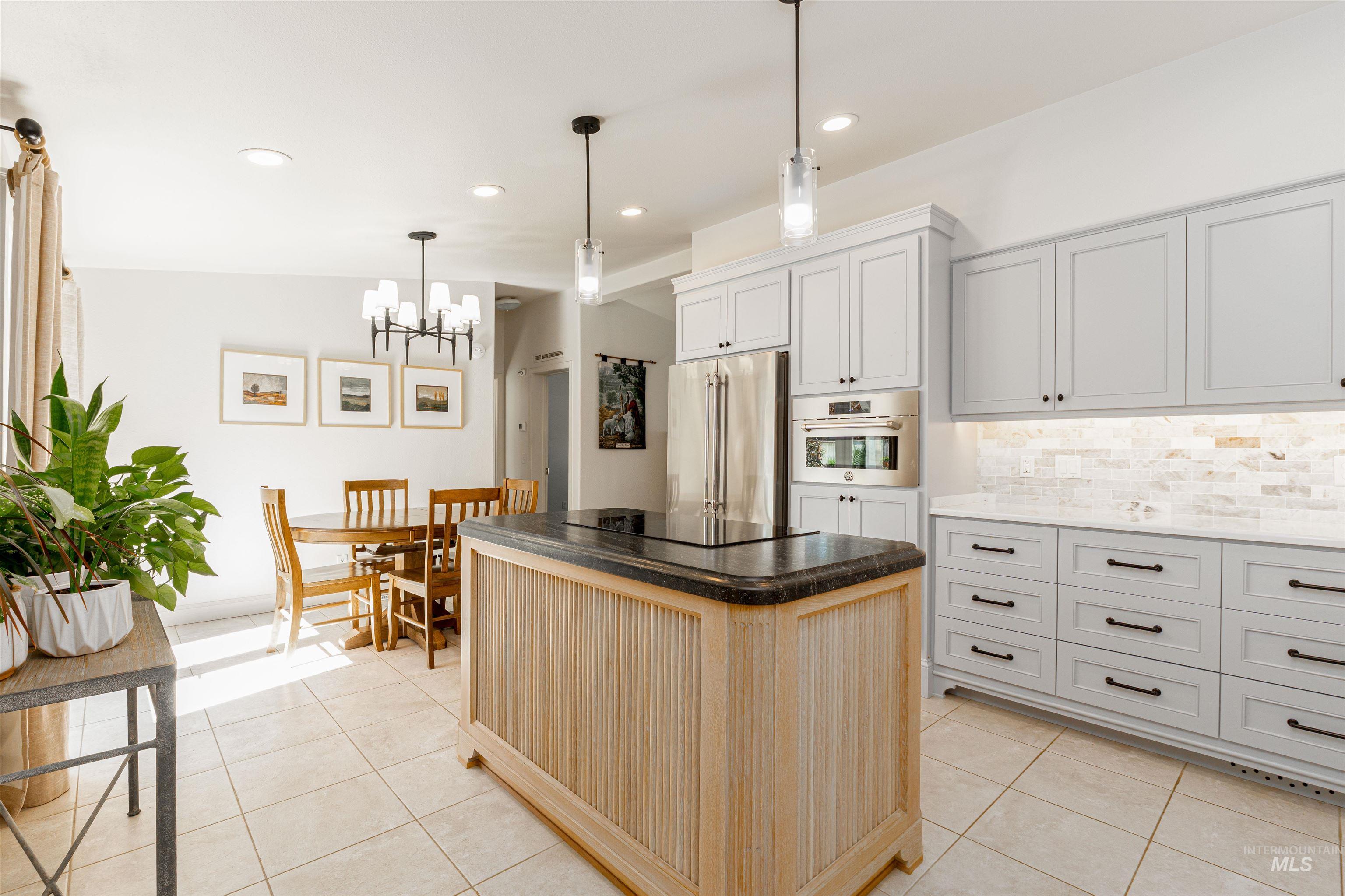 1273 Libby St., Clarkston, Washington 99403, 3 Bedrooms, 2 Bathrooms, Residential For Sale, Price $477,000, 98982010