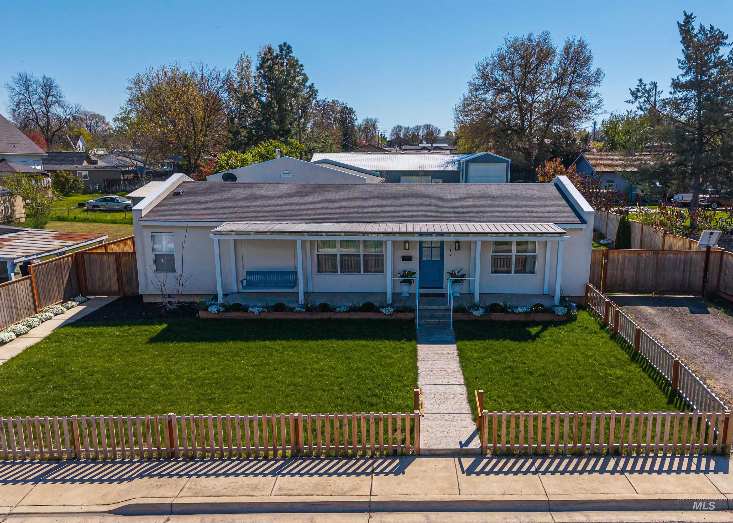 1273 Libby St., Clarkston, Washington 99403, 3 Bedrooms, 2 Bathrooms, Residential For Sale, Price $477,000, 98982010