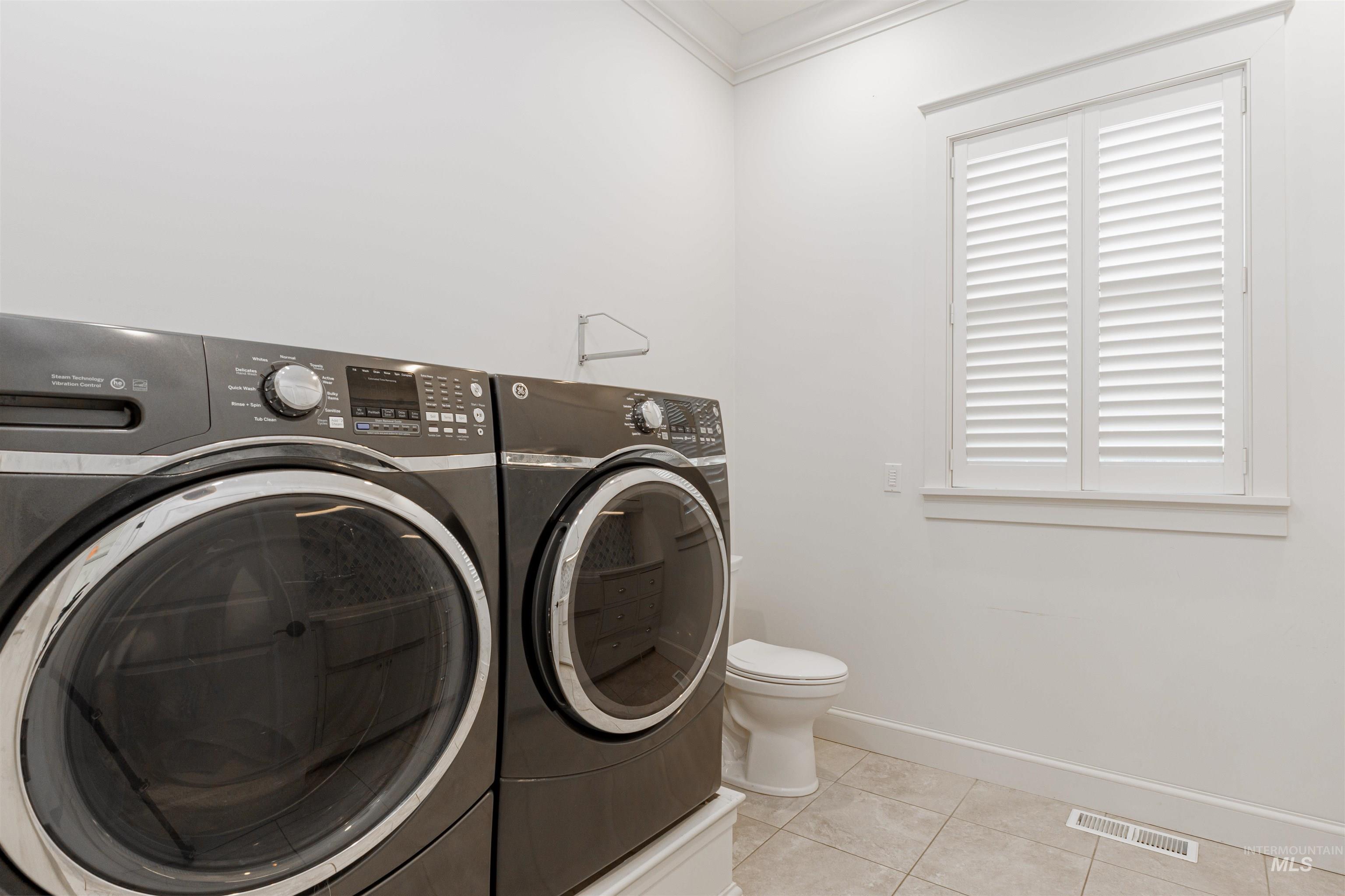 1273 Libby St., Clarkston, Washington 99403, 3 Bedrooms, 2 Bathrooms, Residential For Sale, Price $477,000, 98982010