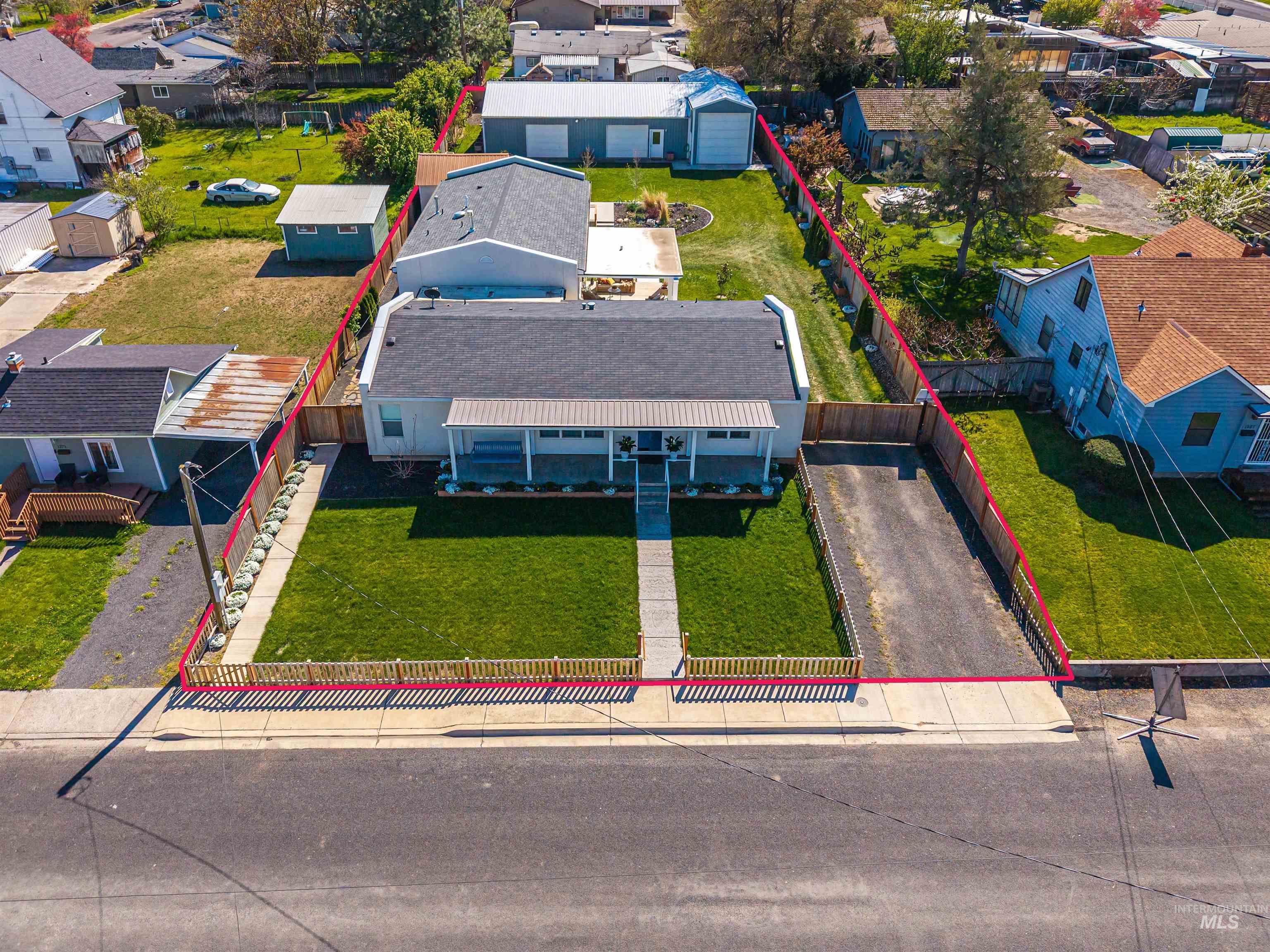 1273 Libby St., Clarkston, Washington 99403, 3 Bedrooms, 2 Bathrooms, Residential For Sale, Price $477,000, 98982010