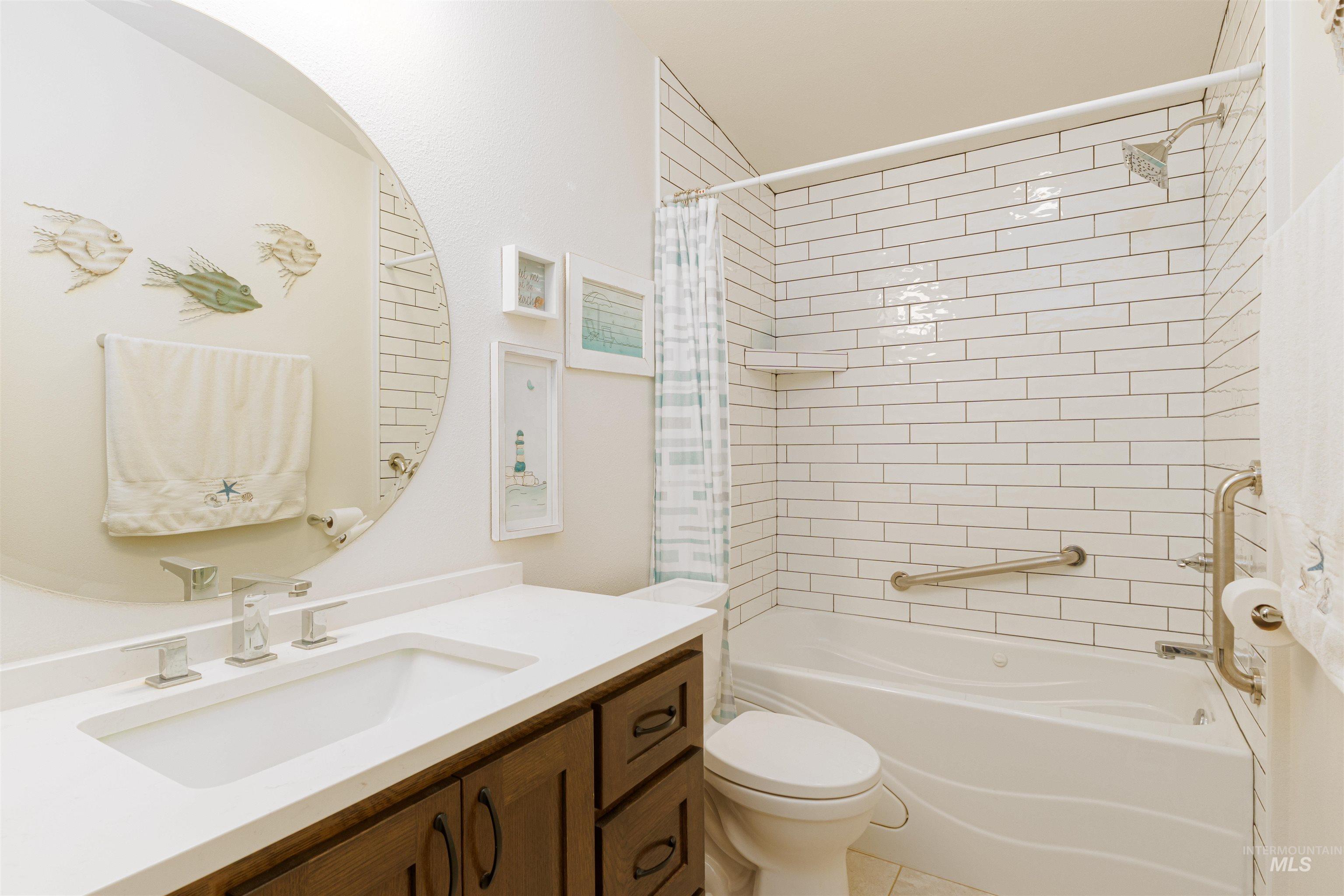 1273 Libby St., Clarkston, Washington 99403, 3 Bedrooms, 2 Bathrooms, Residential For Sale, Price $477,000, 98982010