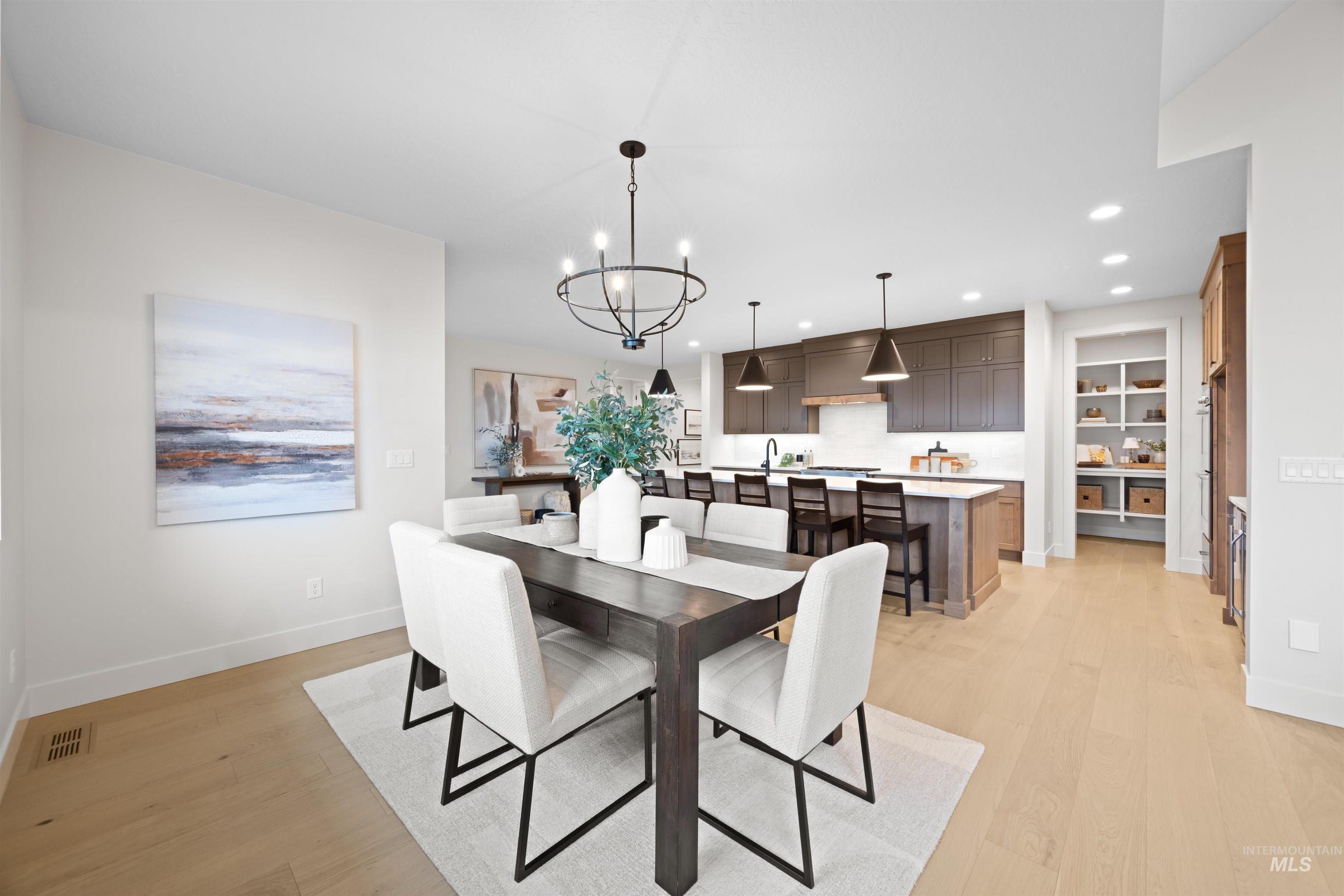 7205 N Firhill Pl, Eagle, Idaho 83616, 4 Bedrooms, 3 Bathrooms, Residential For Sale, Price $1,024,500, 98982011