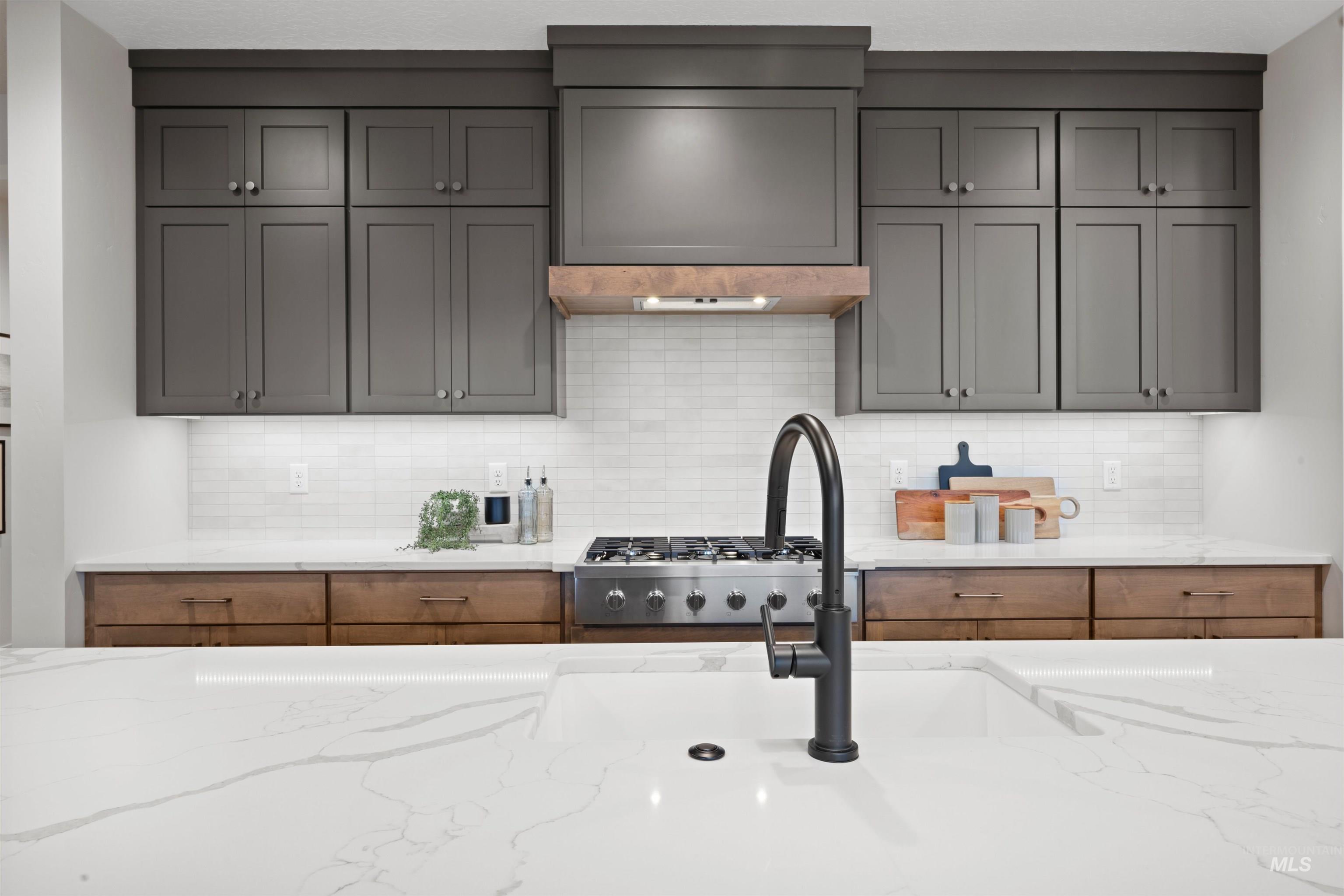 7205 N Firhill Pl, Eagle, Idaho 83616, 4 Bedrooms, 3 Bathrooms, Residential For Sale, Price $1,024,500, 98982011