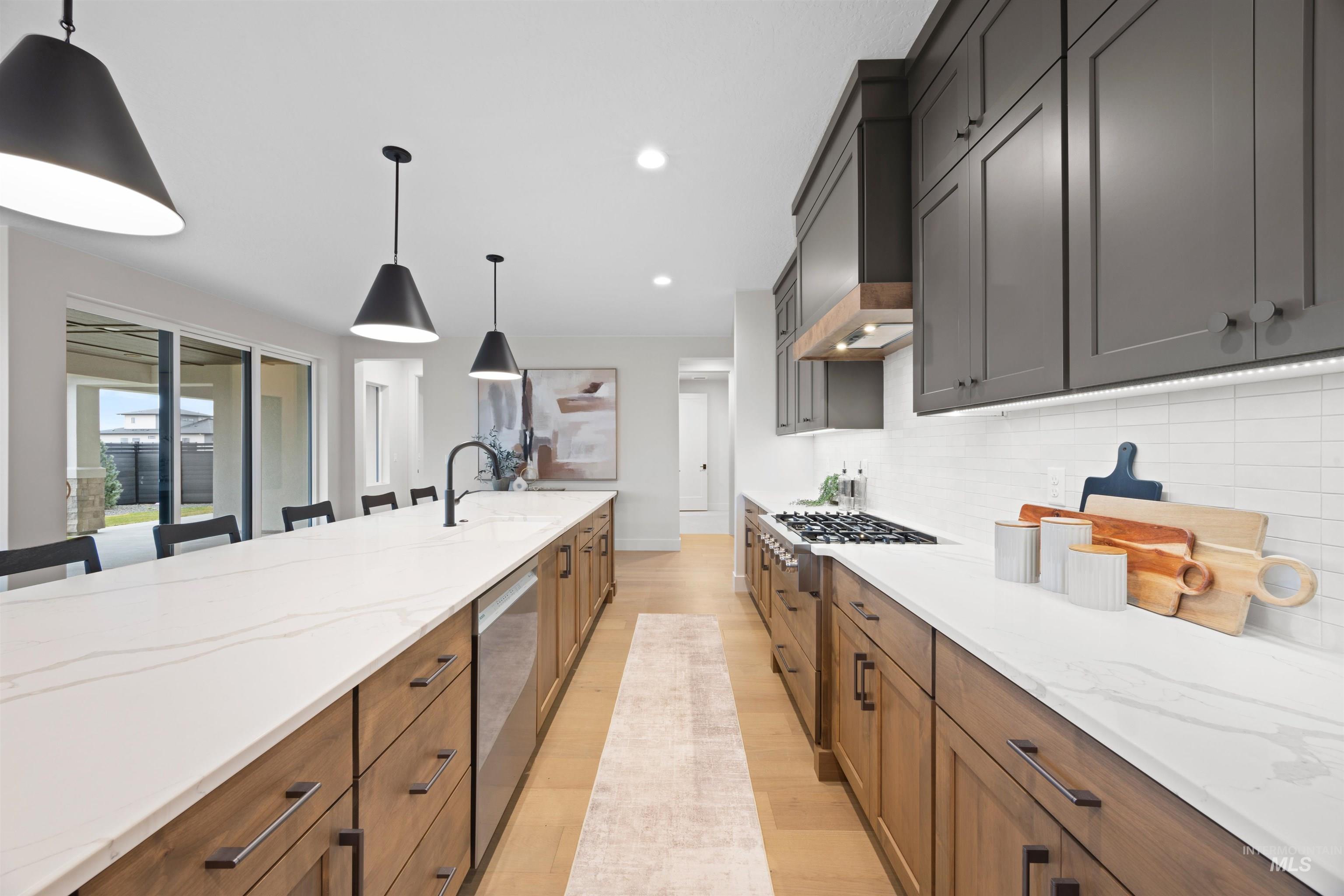 7205 N Firhill Pl, Eagle, Idaho 83616, 4 Bedrooms, 3 Bathrooms, Residential For Sale, Price $1,024,500, 98982011