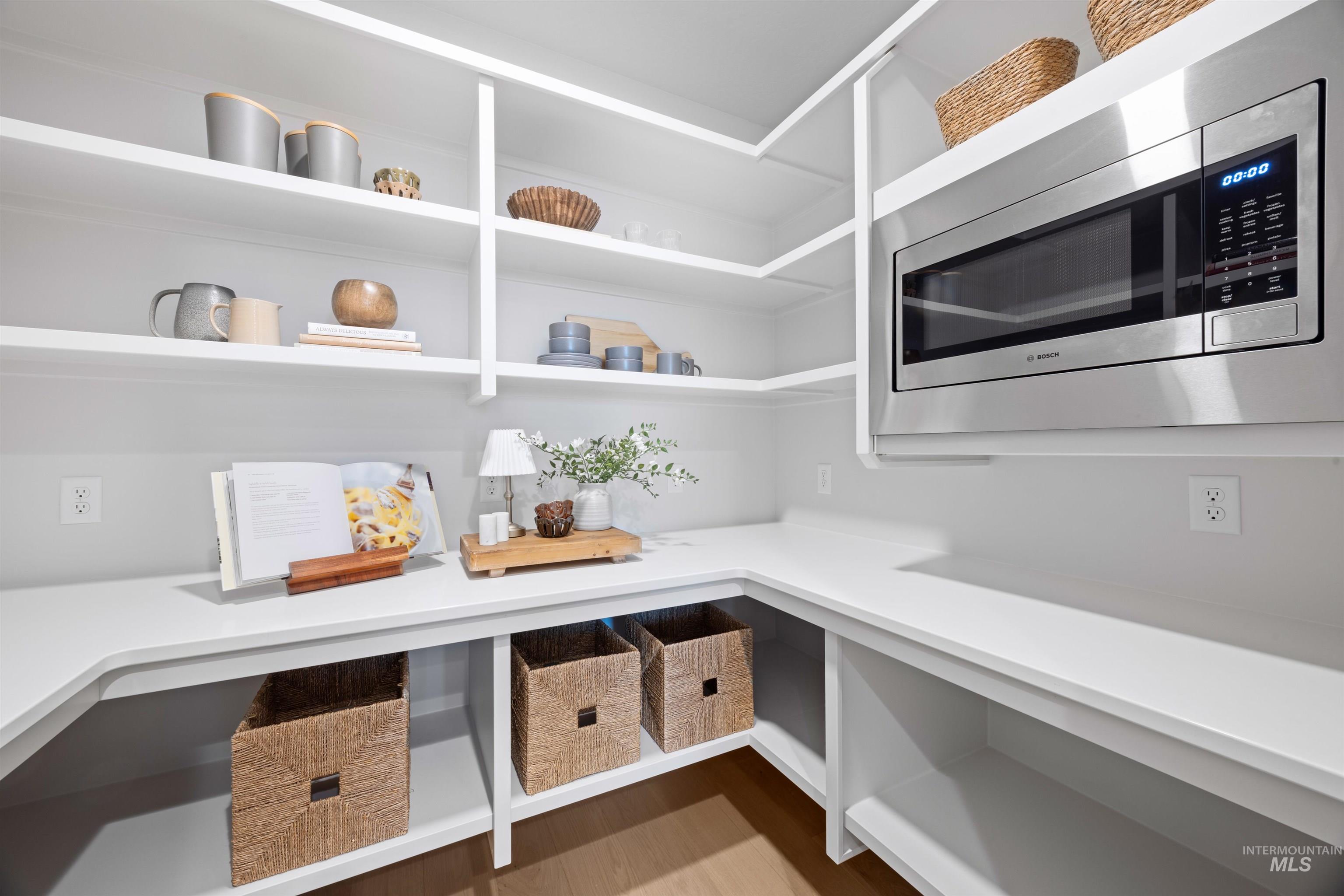 7205 N Firhill Pl, Eagle, Idaho 83616, 4 Bedrooms, 3 Bathrooms, Residential For Sale, Price $1,024,500, 98982011