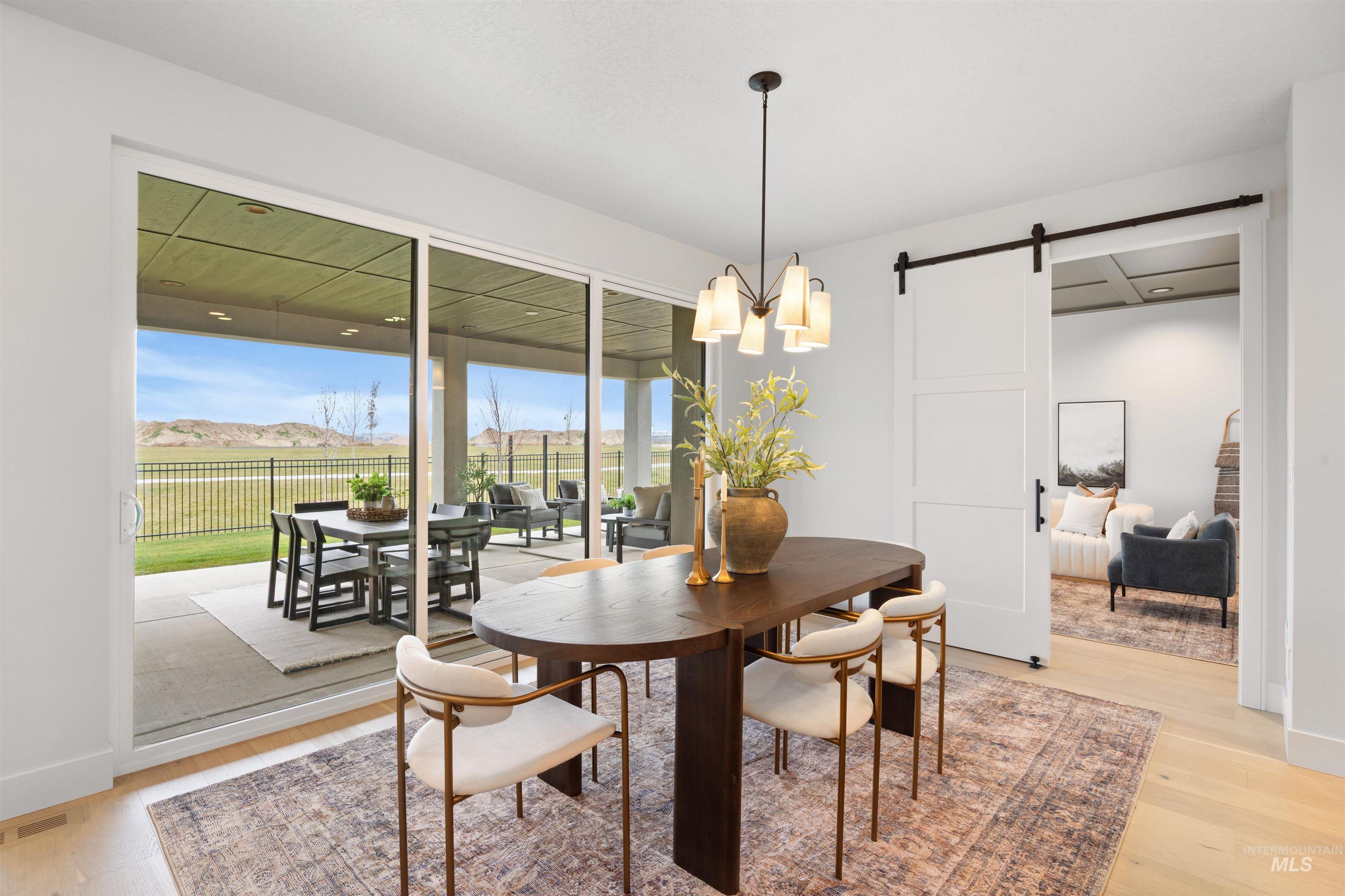 7232 N Firhill Pl, Eagle, Idaho 83616, 4 Bedrooms, 2.5 Bathrooms, Residential For Sale, Price $1,024,500, 98982012