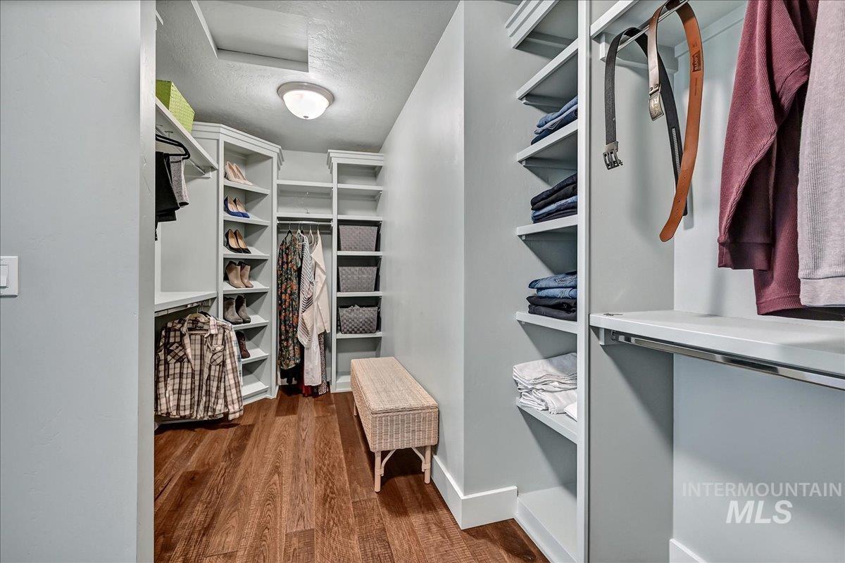 7713 S Wagons West Avenue, Boise, Idaho 83716, 4 Bedrooms, 2.5 Bathrooms, Residential For Sale, Price $679,000, 98982013