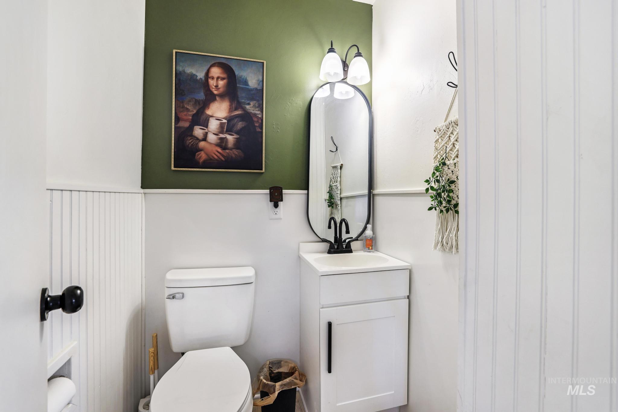 1233 Alder Dr., Twin Falls, Idaho 83301, 4 Bedrooms, 1.5 Bathrooms, Residential For Sale, Price $370,000, 98982015