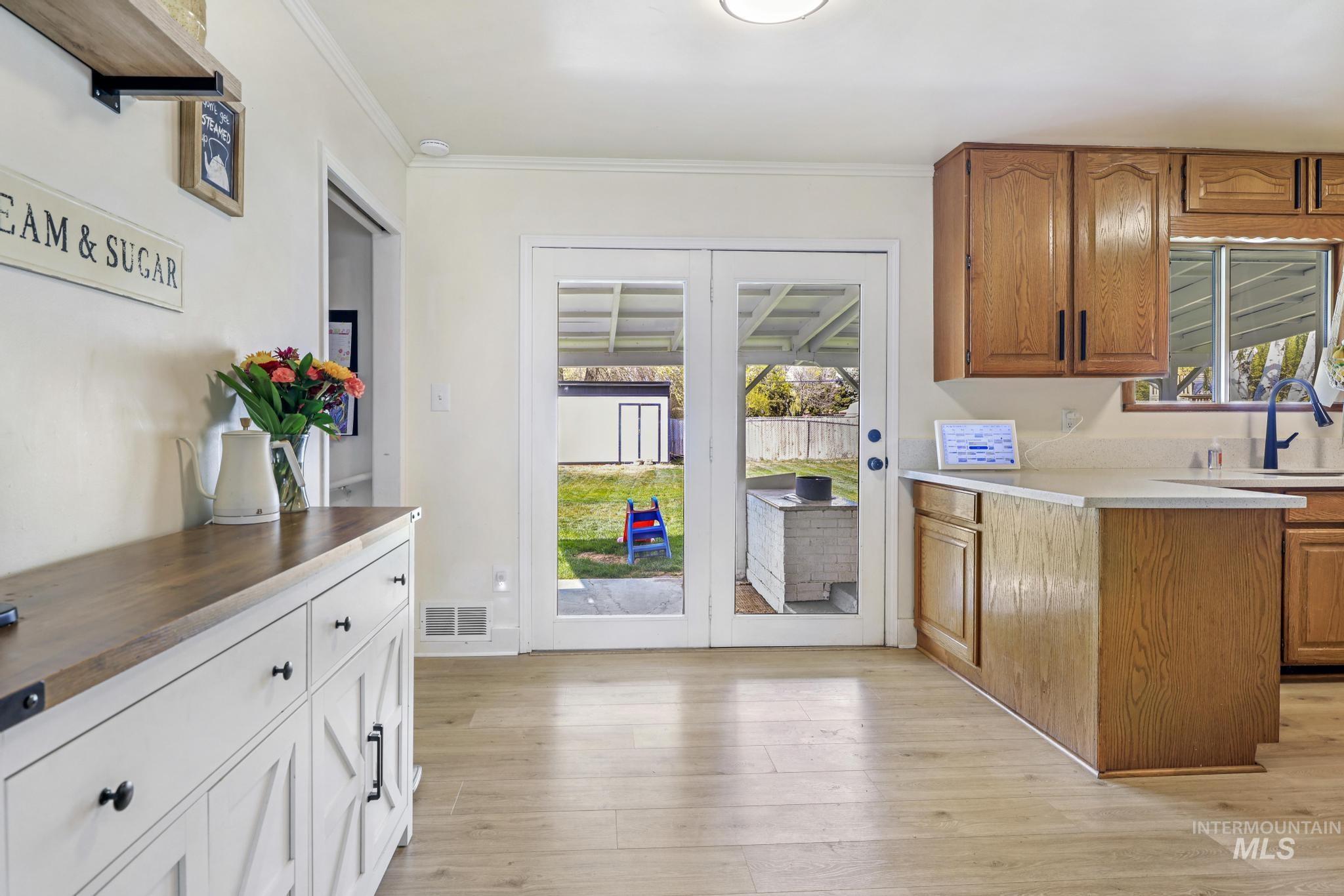 1233 Alder Dr., Twin Falls, Idaho 83301, 4 Bedrooms, 1.5 Bathrooms, Residential For Sale, Price $370,000, 98982015