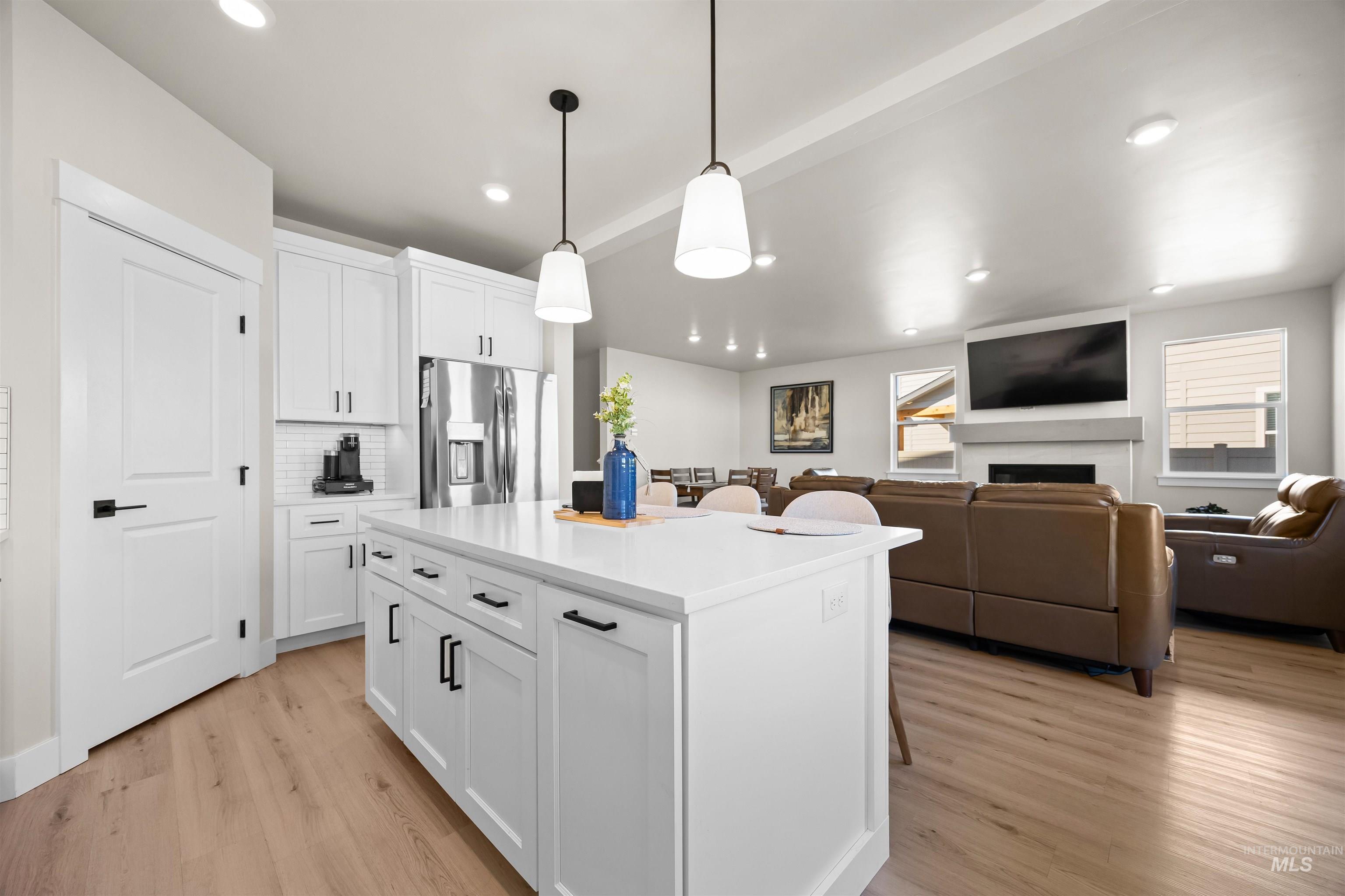 12506 W Rosetta Way, Star, Idaho 83669, 3 Bedrooms, 2.5 Bathrooms, Residential For Sale, Price $515,000, 98982017