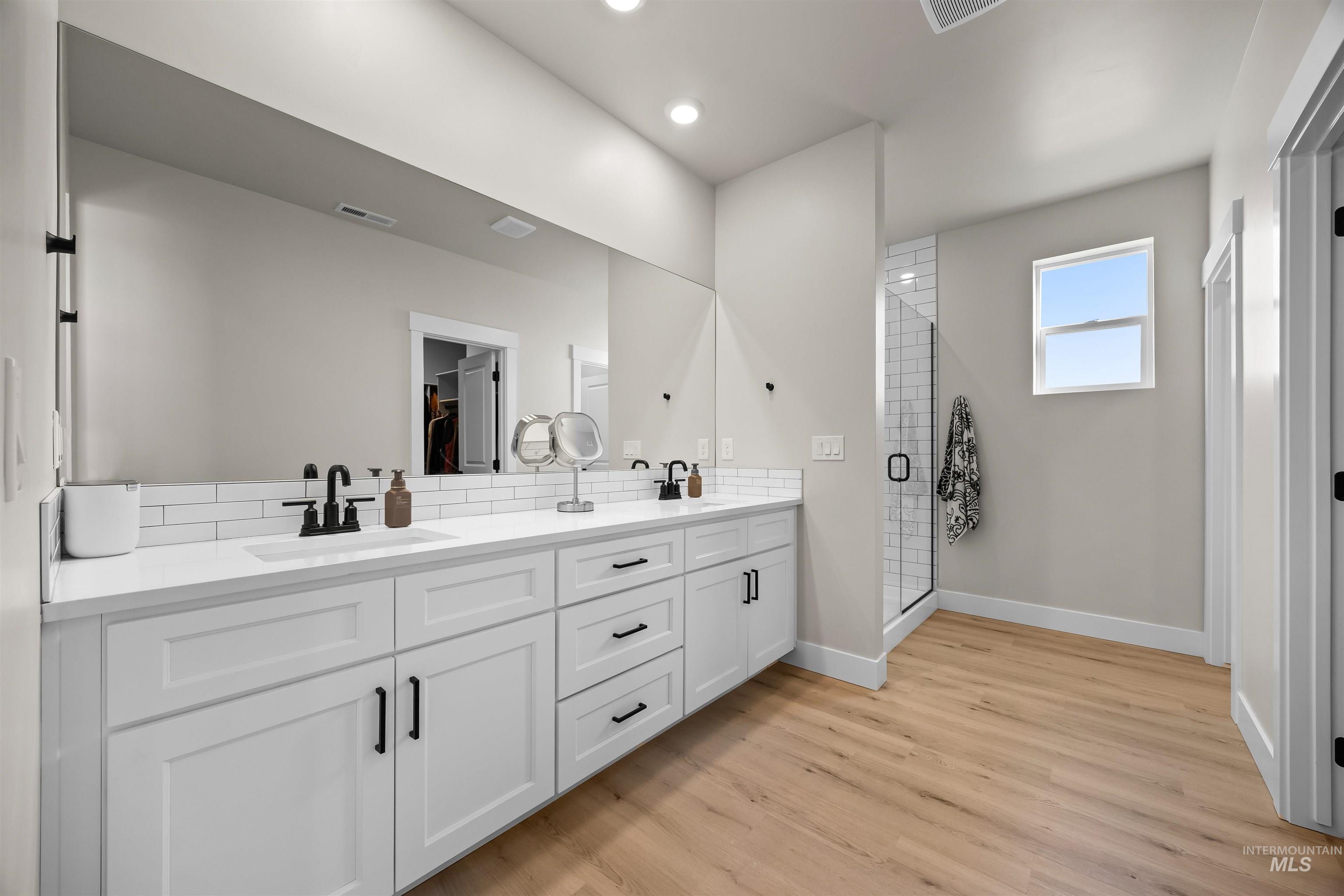 12506 W Rosetta Way, Star, Idaho 83669, 3 Bedrooms, 2.5 Bathrooms, Residential For Sale, Price $515,000, 98982017