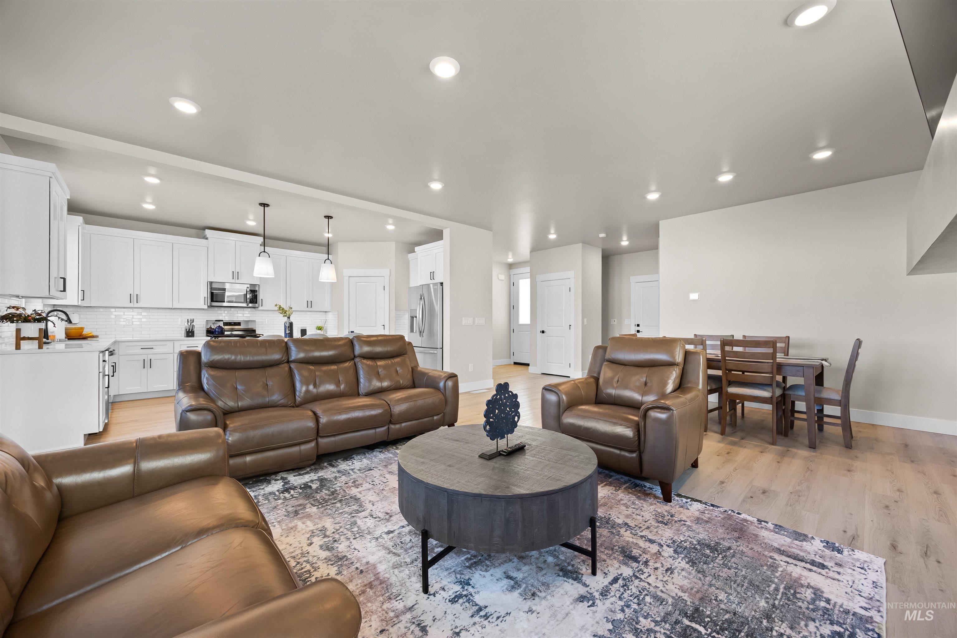 12506 W Rosetta Way, Star, Idaho 83669, 3 Bedrooms, 2.5 Bathrooms, Residential For Sale, Price $515,000, 98982017