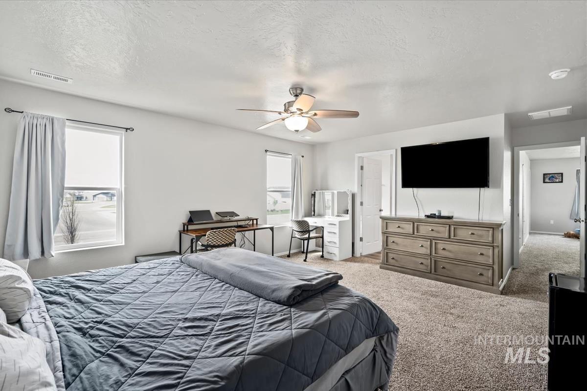 12645 Ironstone Dr, Nampa, Idaho 83651, 4 Bedrooms, 2.5 Bathrooms, Residential For Sale, Price $459,900, 98982020