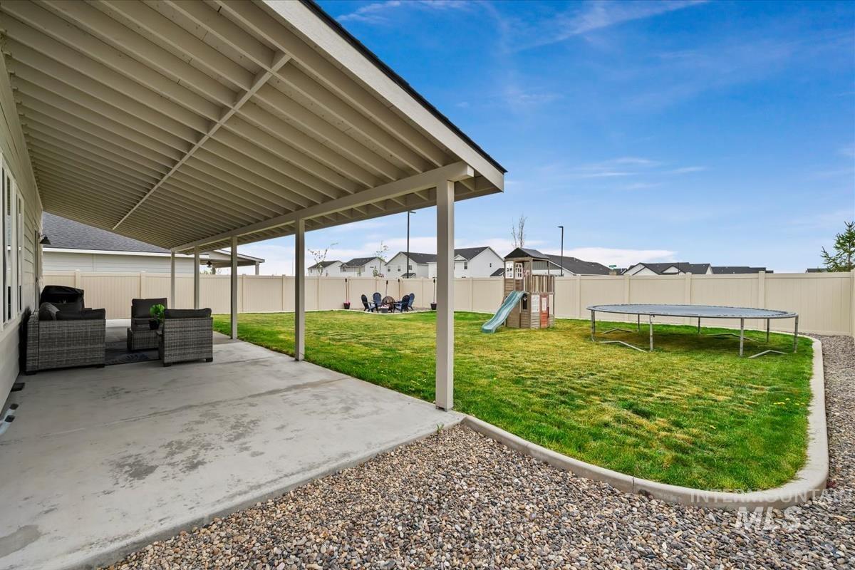 12645 Ironstone Dr, Nampa, Idaho 83651, 4 Bedrooms, 2.5 Bathrooms, Residential For Sale, Price $459,900, 98982020