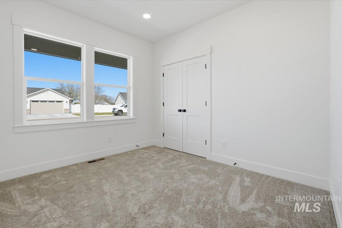 2175 Austin Way, Fruitland, Idaho 83619, 4 Bedrooms, 2 Bathrooms, Residential For Sale, Price $440,000, 98982023