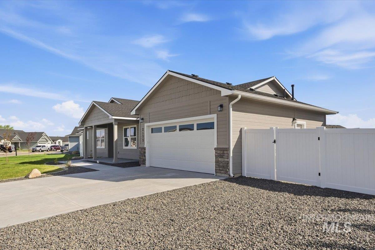 2175 Austin Way, Fruitland, Idaho 83619, 4 Bedrooms, 2 Bathrooms, Residential For Sale, Price $440,000, 98982023