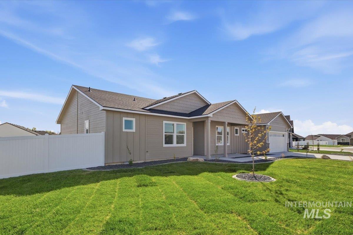 2175 Austin Way, Fruitland, Idaho 83619, 4 Bedrooms, 2 Bathrooms, Residential For Sale, Price $440,000, 98982023