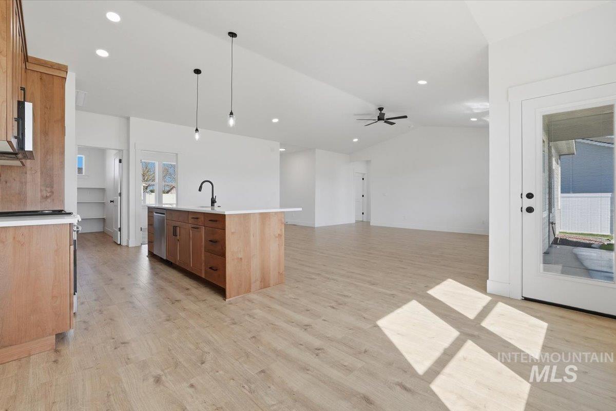 2175 Austin Way, Fruitland, Idaho 83619, 4 Bedrooms, 2 Bathrooms, Residential For Sale, Price $440,000, 98982023