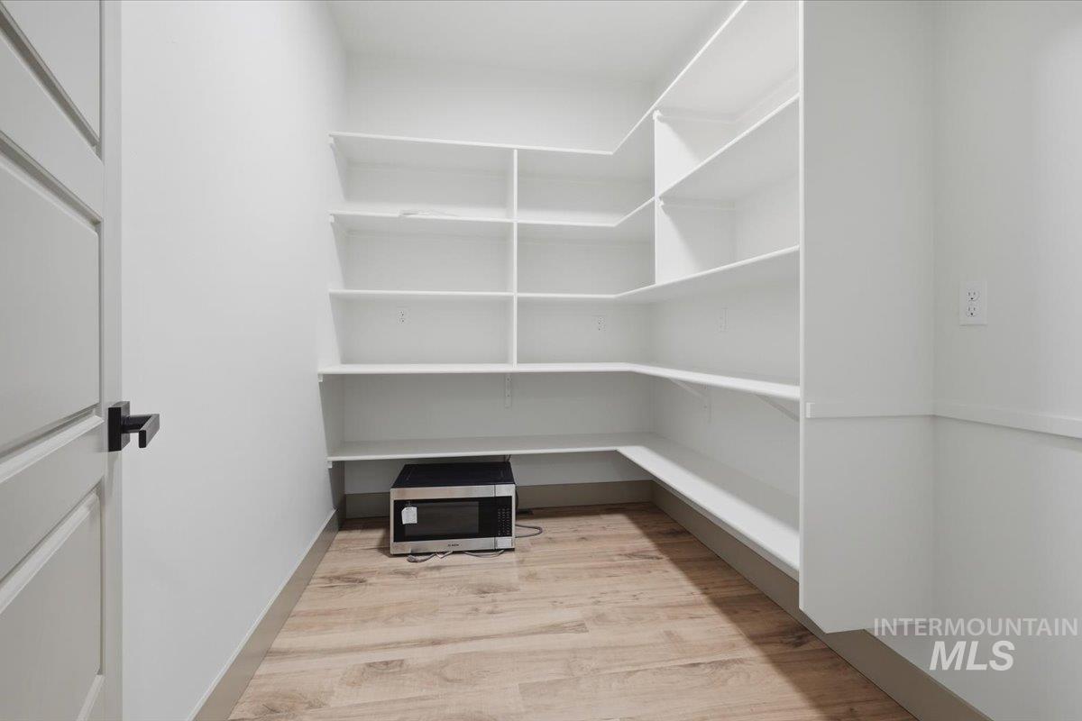 3100 Driftwood, Payette, Idaho 83619, 4 Bedrooms, 2.5 Bathrooms, Residential For Sale, Price $435,000, 98982026