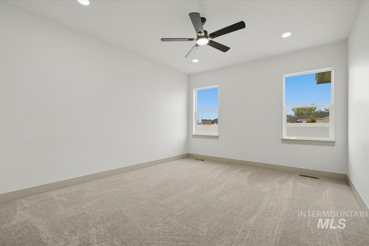 3100 Driftwood, Payette, Idaho 83619, 4 Bedrooms, 2.5 Bathrooms, Residential For Sale, Price $435,000, 98982026