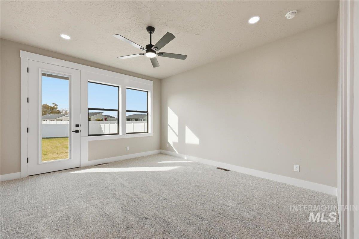 3020 Driftwood, Payette, Idaho 83619, 4 Bedrooms, 2.5 Bathrooms, Residential For Sale, Price $435,000, 98982027