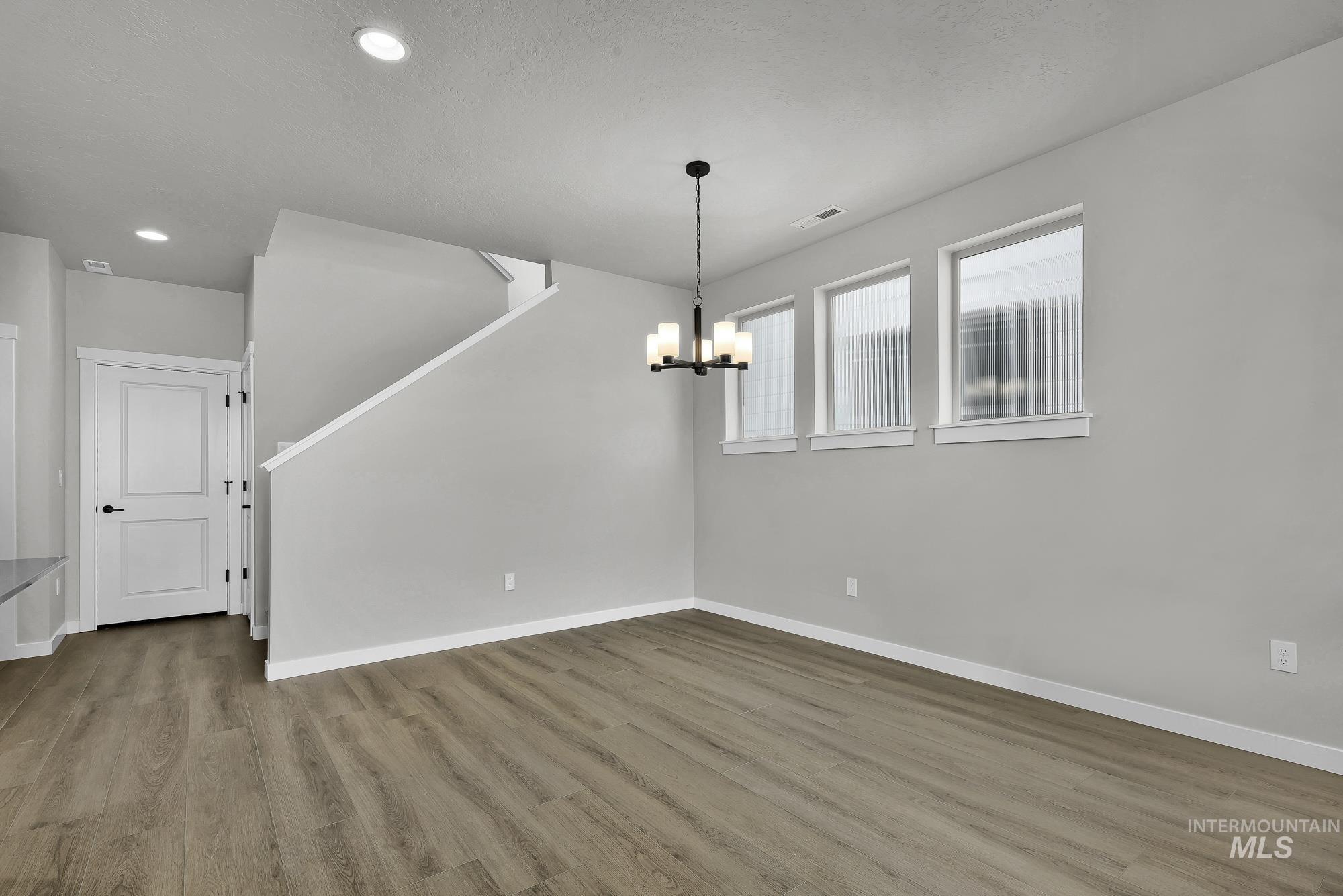 406 N Fritts Ave, Meridian, Idaho 83642, 3 Bedrooms, 2.5 Bathrooms, Residential For Sale, Price $399,900,MLS 98982029