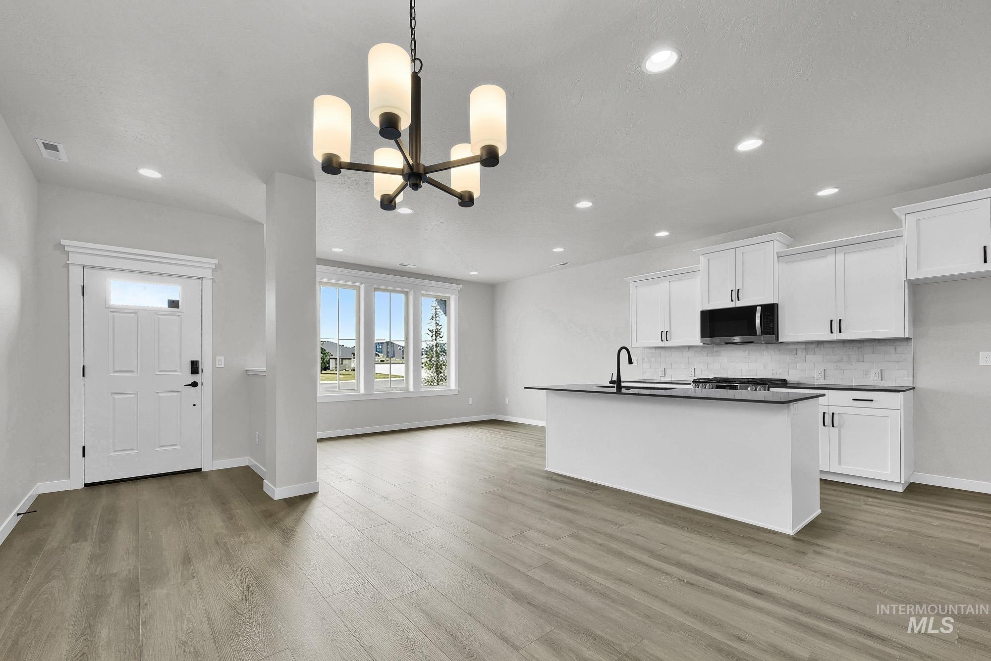 406 N Fritts Ave, Meridian, Idaho 83642, 3 Bedrooms, 2.5 Bathrooms, Residential For Sale, Price $399,900, 98982029