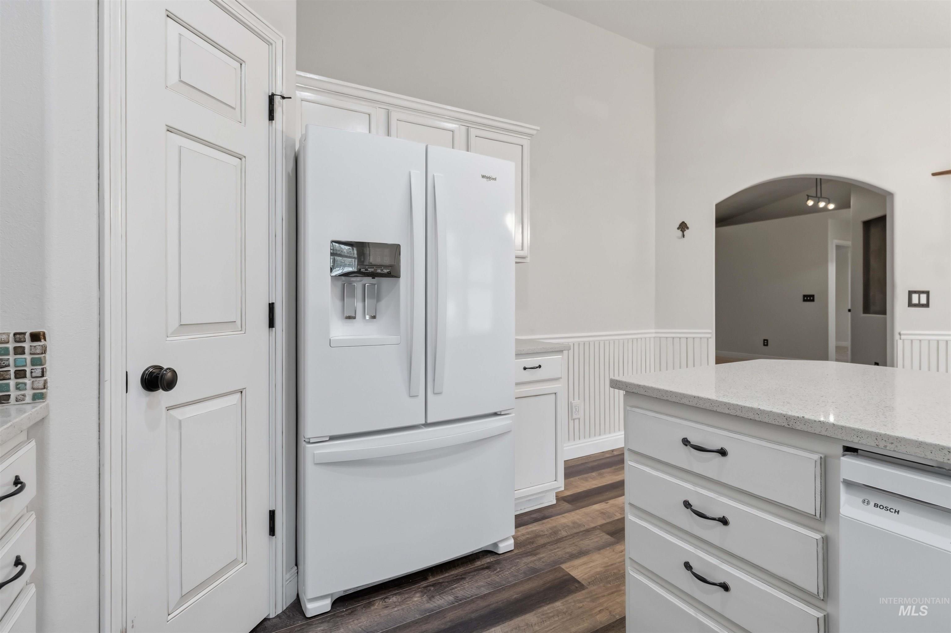 1228 E Maine Ave, Nampa, Idaho 83686, 3 Bedrooms, 2 Bathrooms, Residential For Sale, Price $367,000, 98982030