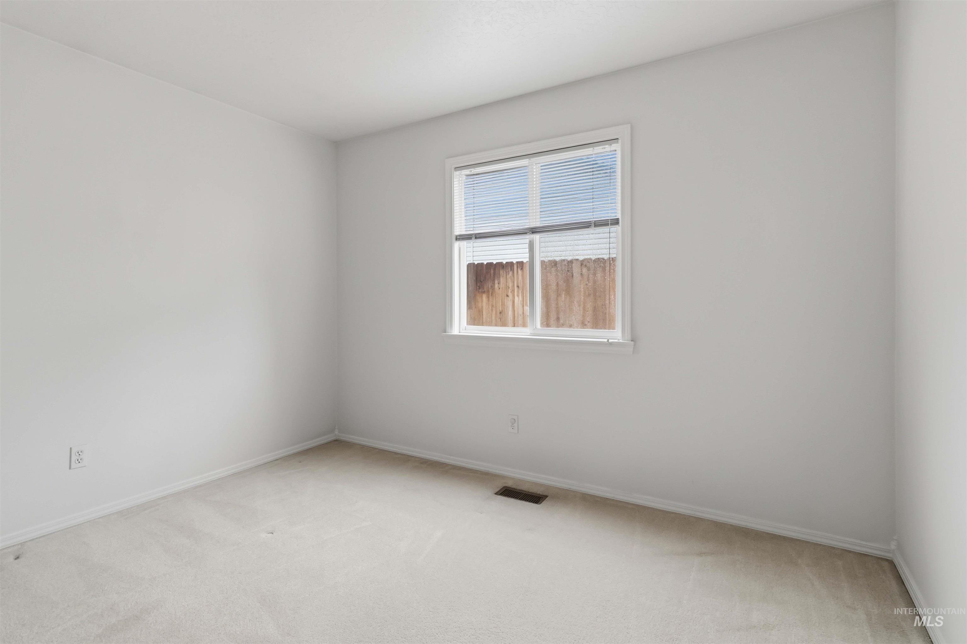 1228 E Maine Ave, Nampa, Idaho 83686, 3 Bedrooms, 2 Bathrooms, Residential For Sale, Price $367,000, 98982030