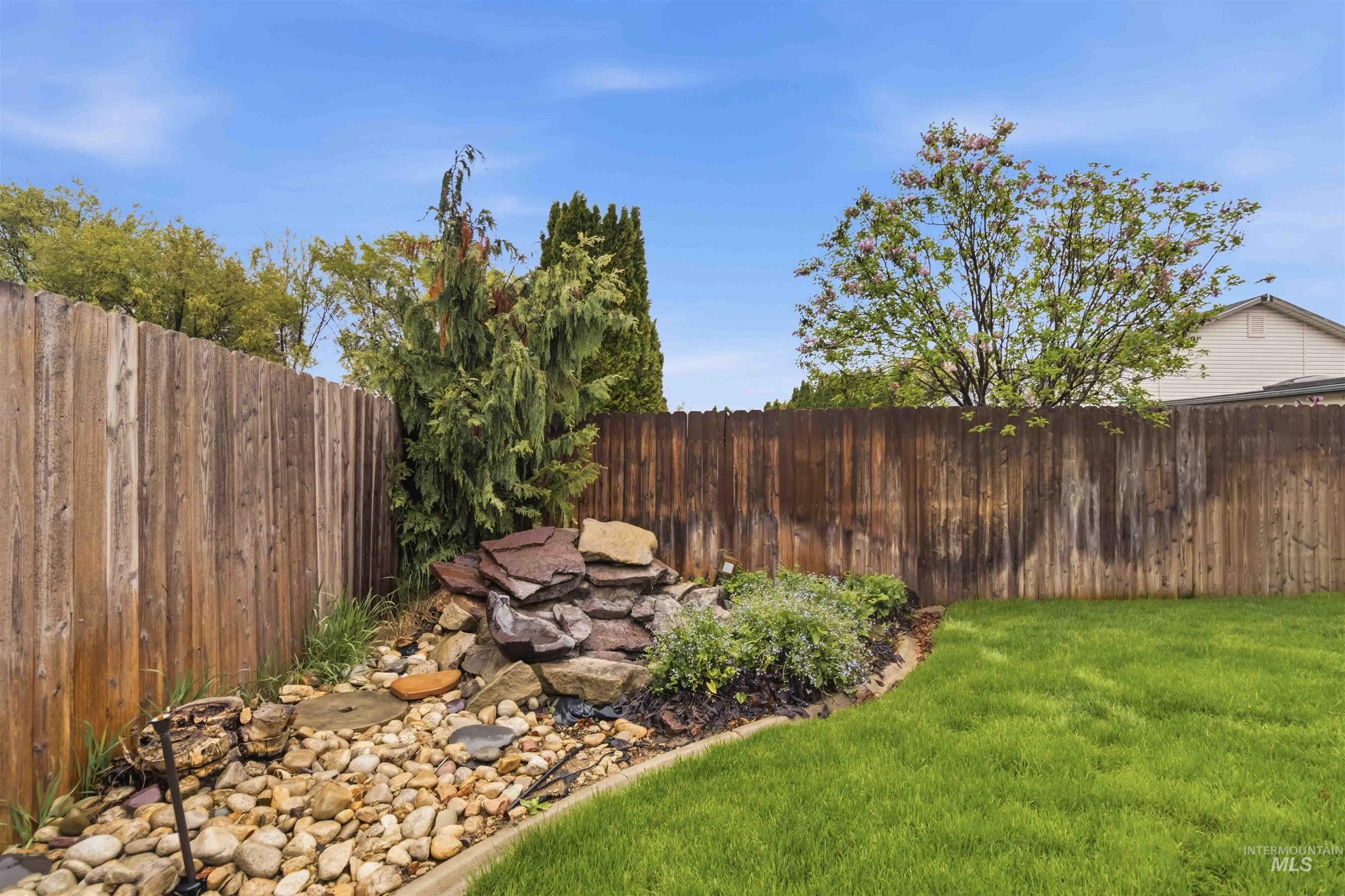 1228 E Maine Ave, Nampa, Idaho 83686, 3 Bedrooms, 2 Bathrooms, Residential For Sale, Price $367,000, 98982030