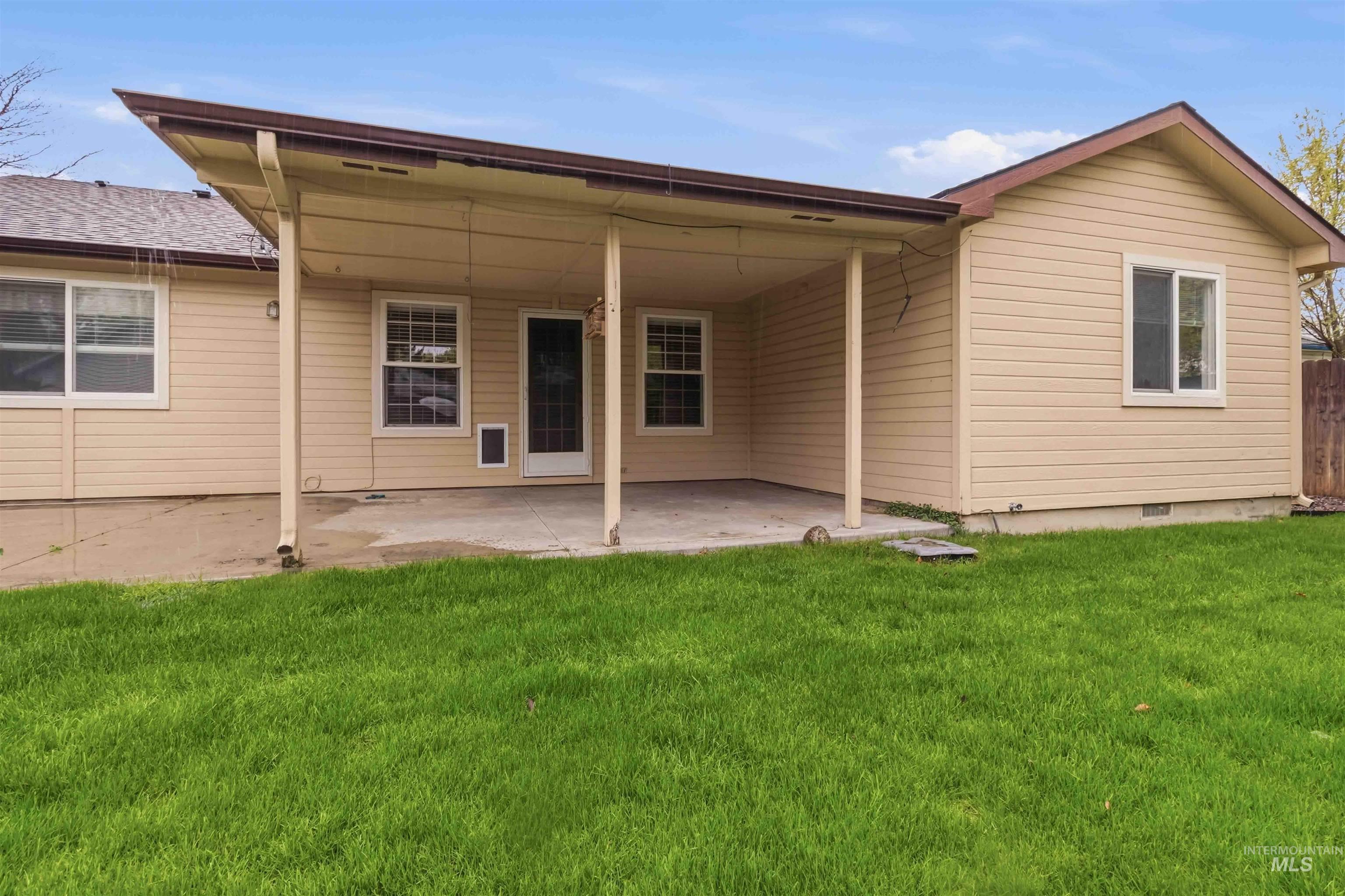 1228 E Maine Ave, Nampa, Idaho 83686, 3 Bedrooms, 2 Bathrooms, Residential For Sale, Price $367,000, 98982030