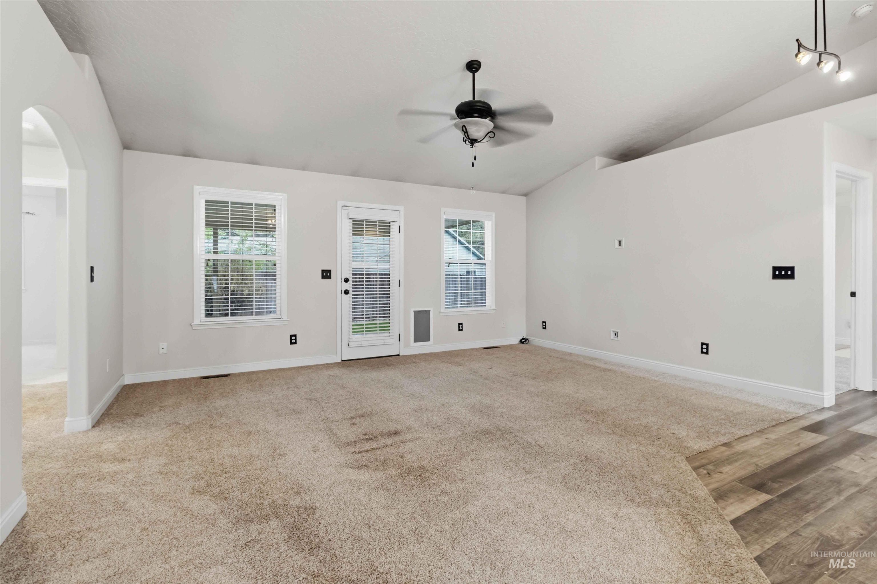 1228 E Maine Ave, Nampa, Idaho 83686, 3 Bedrooms, 2 Bathrooms, Residential For Sale, Price $367,000, 98982030