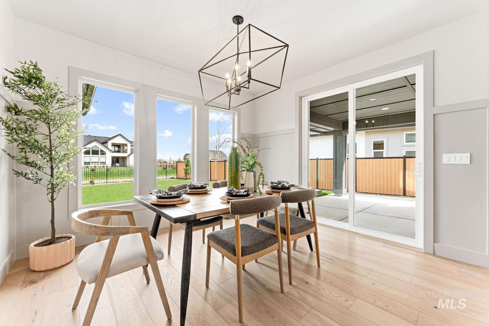 6792 Saddle Bred Way, Star, Idaho 83669, 5 Bedrooms, 4 Bathrooms, Residential For Sale, Price $1,116,443, 98982031