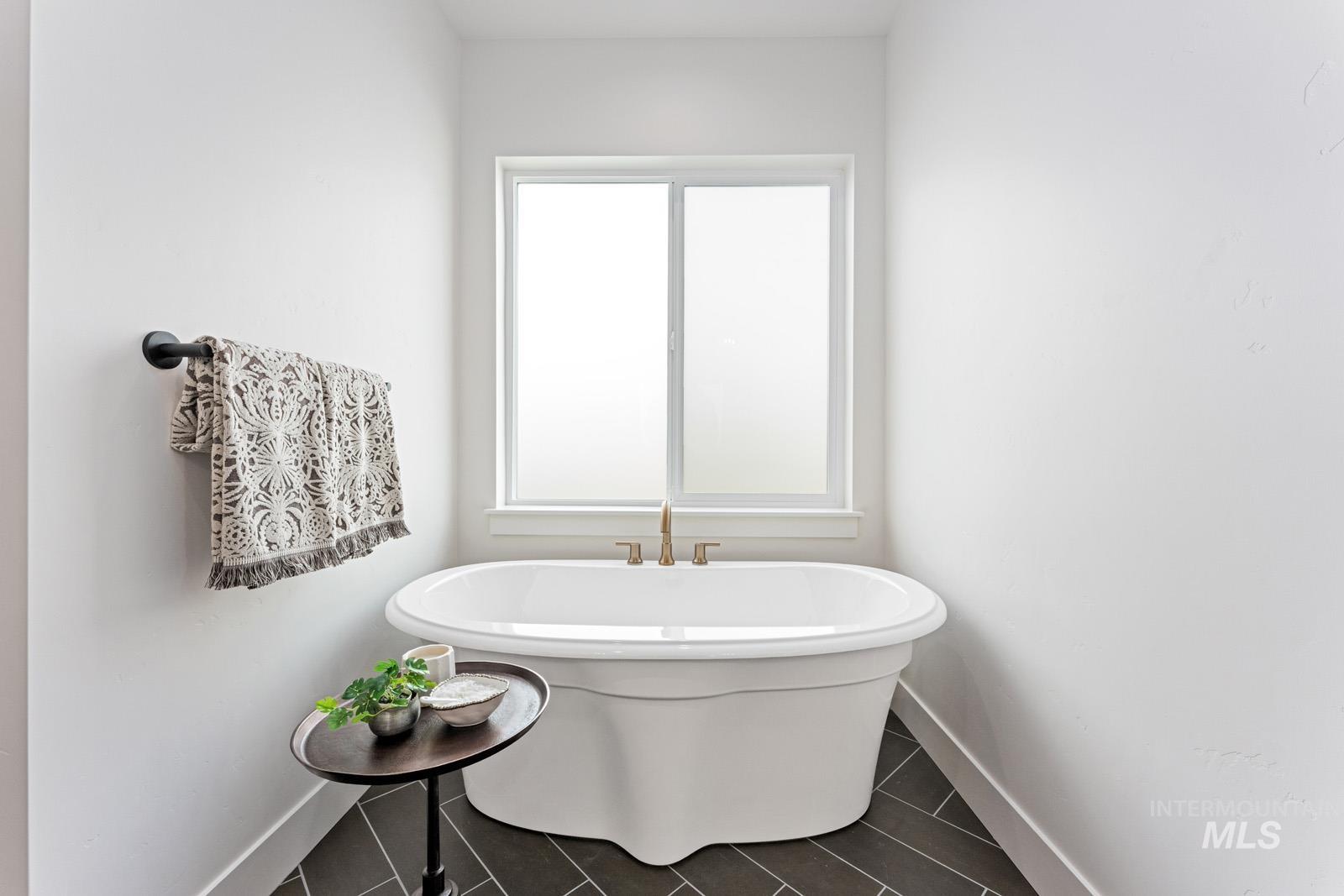 6792 Saddle Bred Way, Star, Idaho 83669, 5 Bedrooms, 4 Bathrooms, Residential For Sale, Price $1,116,443, 98982031