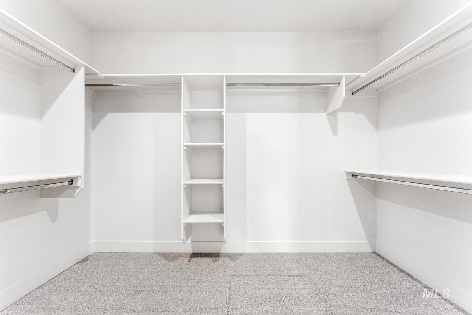 6792 Saddle Bred Way, Star, Idaho 83669, 5 Bedrooms, 4 Bathrooms, Residential For Sale, Price $1,116,443, 98982031