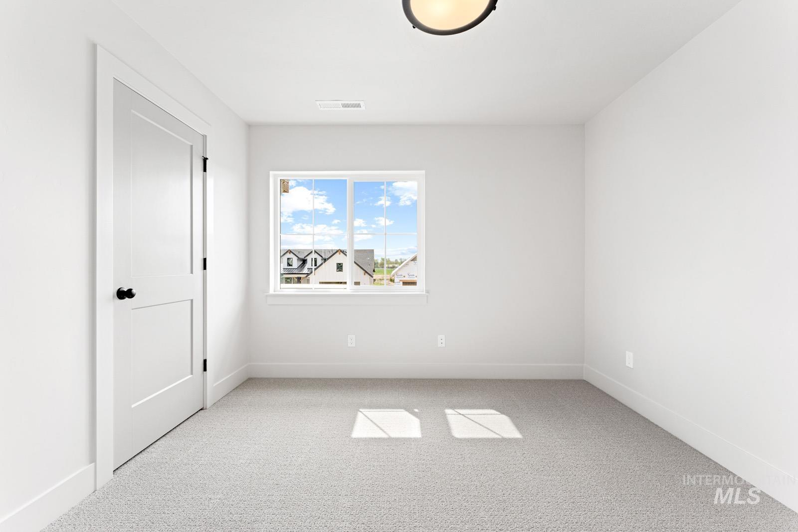 6792 Saddle Bred Way, Star, Idaho 83669, 5 Bedrooms, 4 Bathrooms, Residential For Sale, Price $1,116,443, 98982031