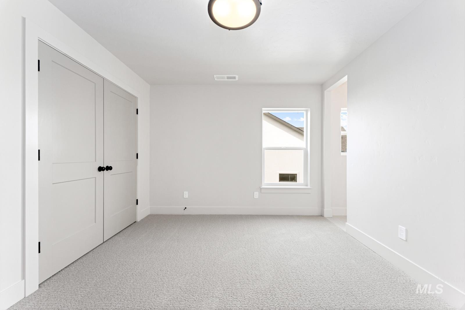 6792 Saddle Bred Way, Star, Idaho 83669, 5 Bedrooms, 4 Bathrooms, Residential For Sale, Price $1,116,443, 98982031