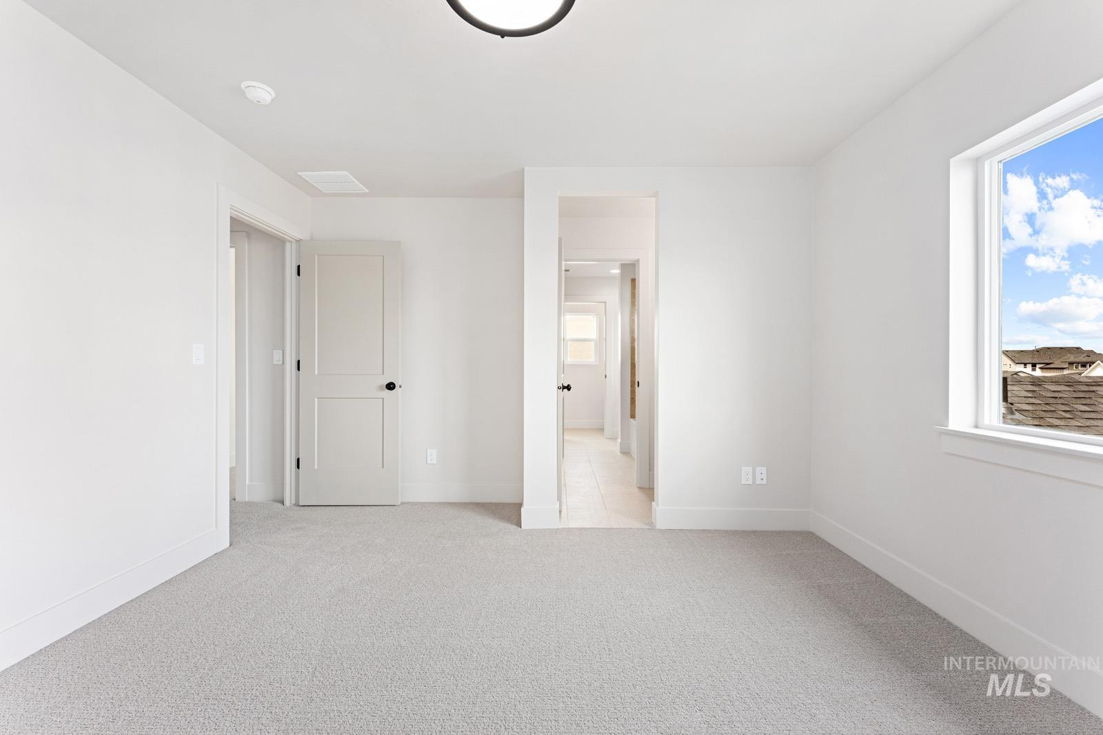 6792 Saddle Bred Way, Star, Idaho 83669, 5 Bedrooms, 4 Bathrooms, Residential For Sale, Price $1,116,443, 98982031