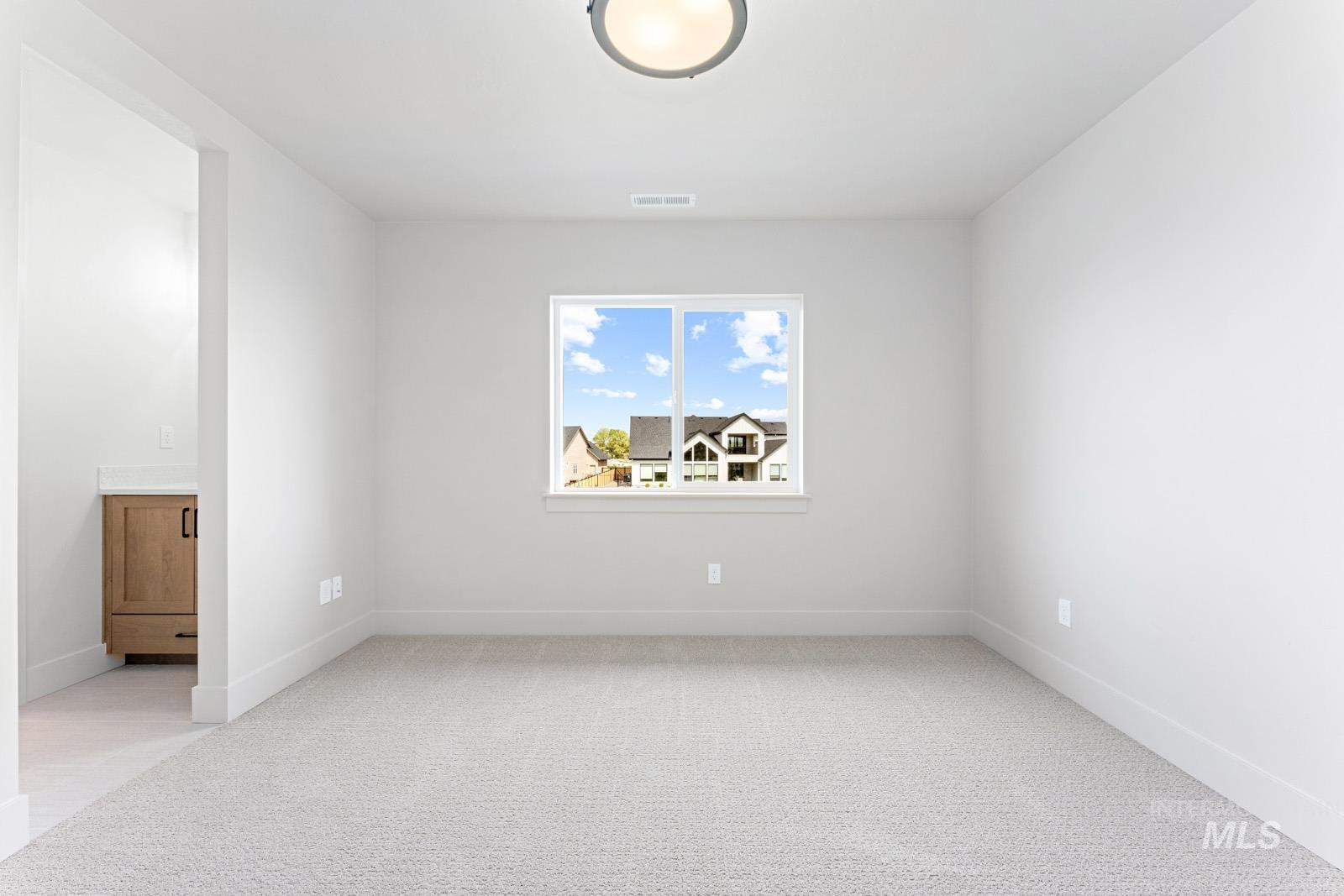 6792 Saddle Bred Way, Star, Idaho 83669, 5 Bedrooms, 4 Bathrooms, Residential For Sale, Price $1,116,443, 98982031