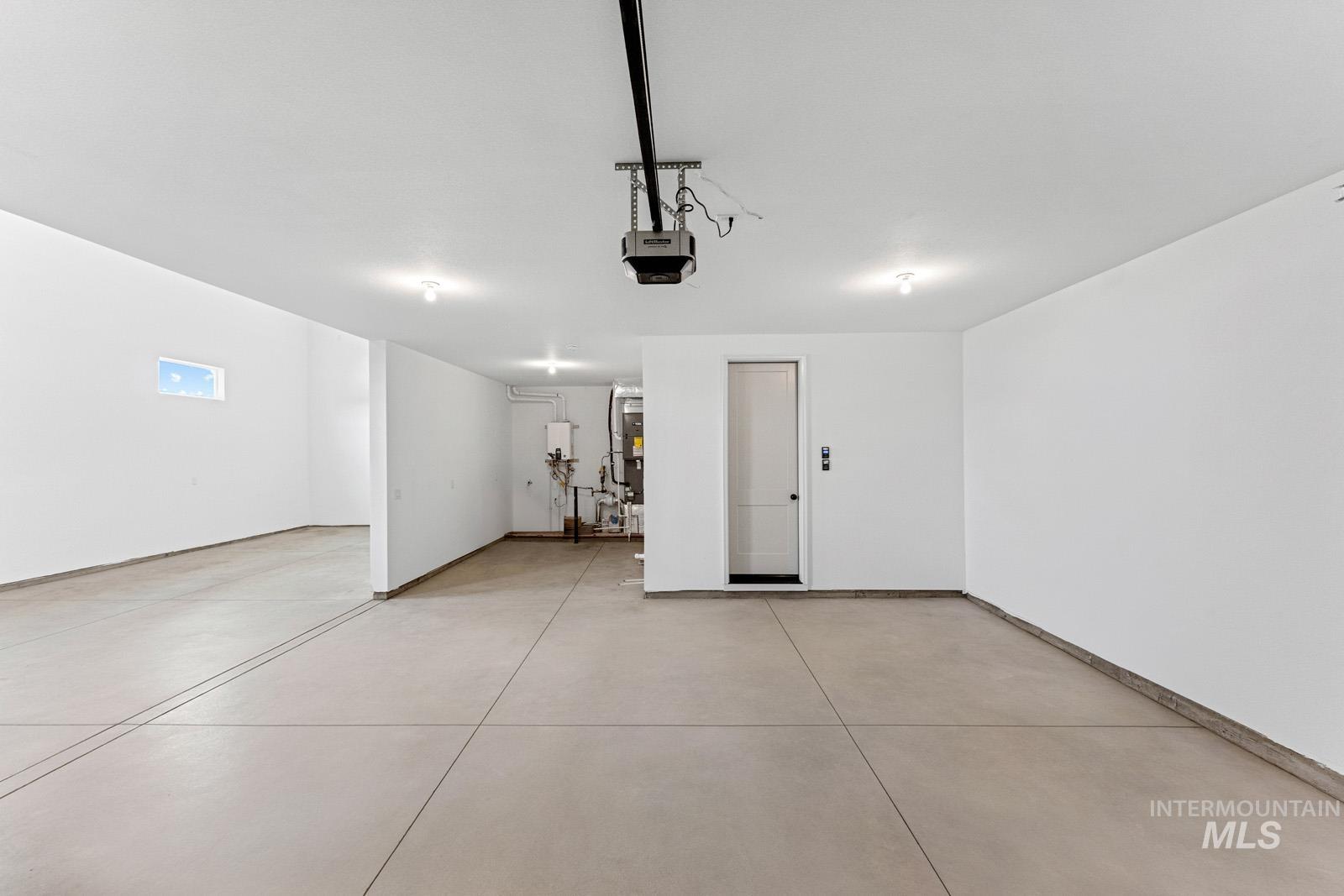 6792 Saddle Bred Way, Star, Idaho 83669, 5 Bedrooms, 4 Bathrooms, Residential For Sale, Price $1,116,443, 98982031