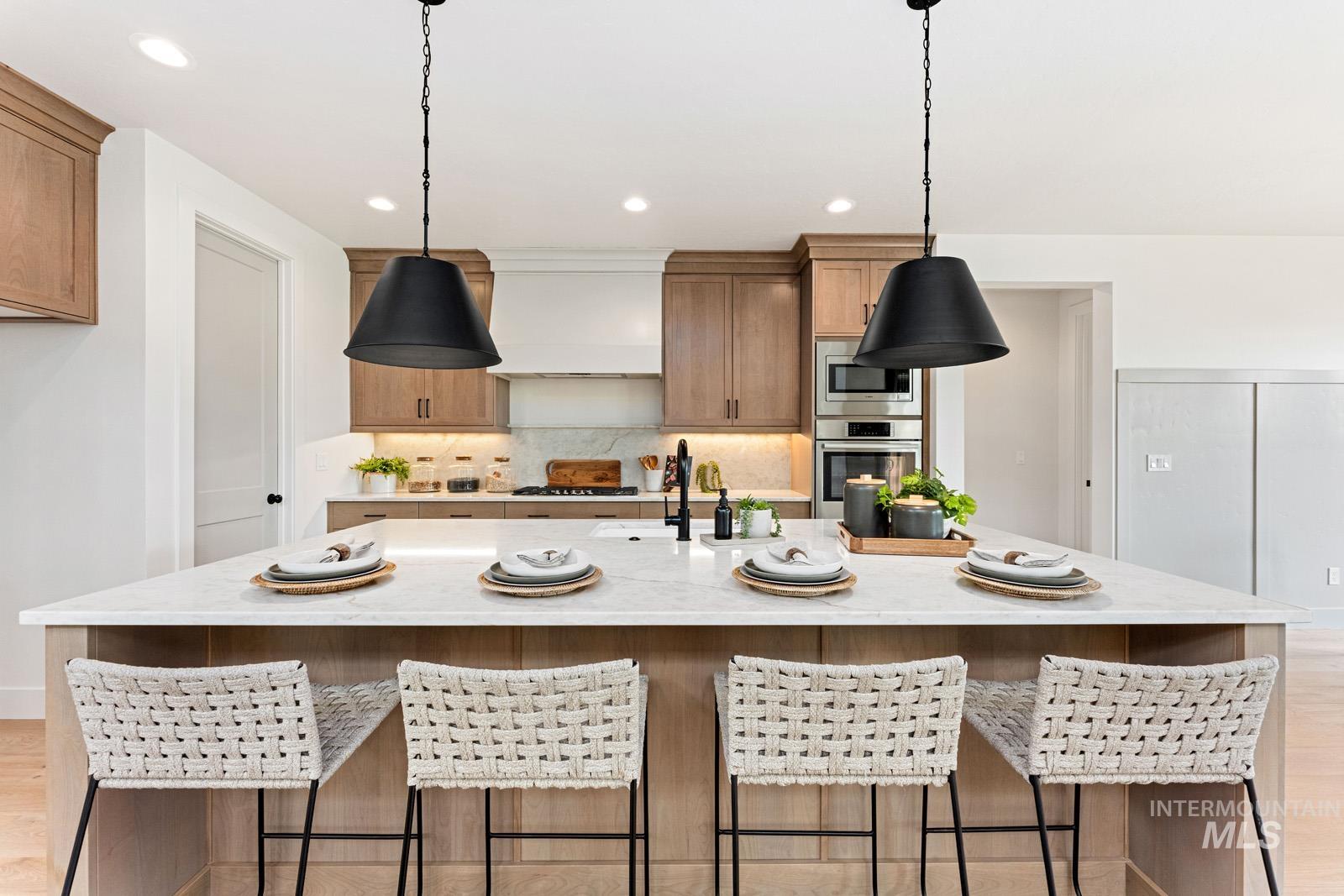 6792 Saddle Bred Way, Star, Idaho 83669, 5 Bedrooms, 4 Bathrooms, Residential For Sale, Price $1,116,443, 98982031