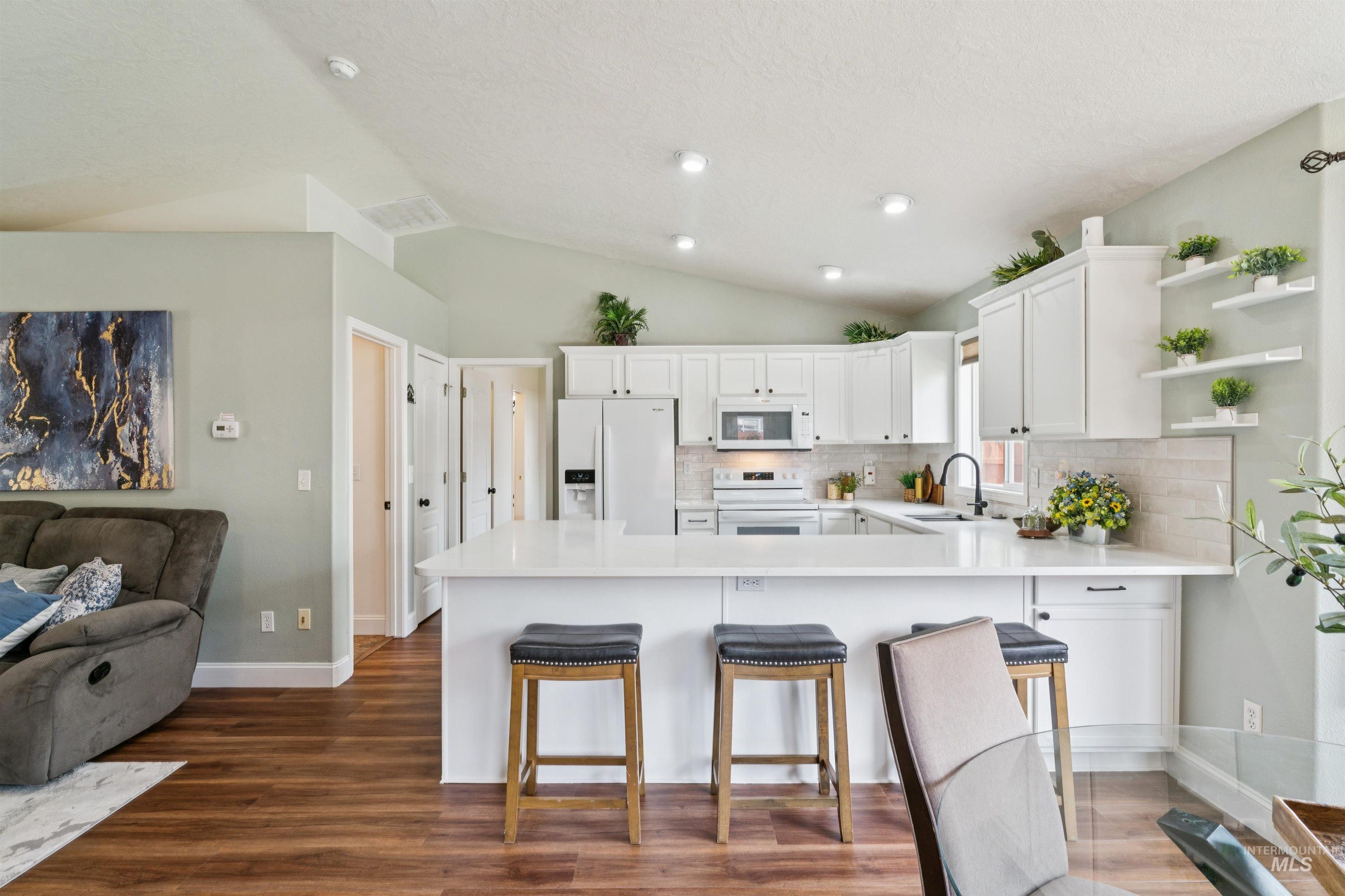 9252 W Calico Street, Boise, Idaho 83709, 3 Bedrooms, 2 Bathrooms, Residential For Sale, Price $450,000, 98982032