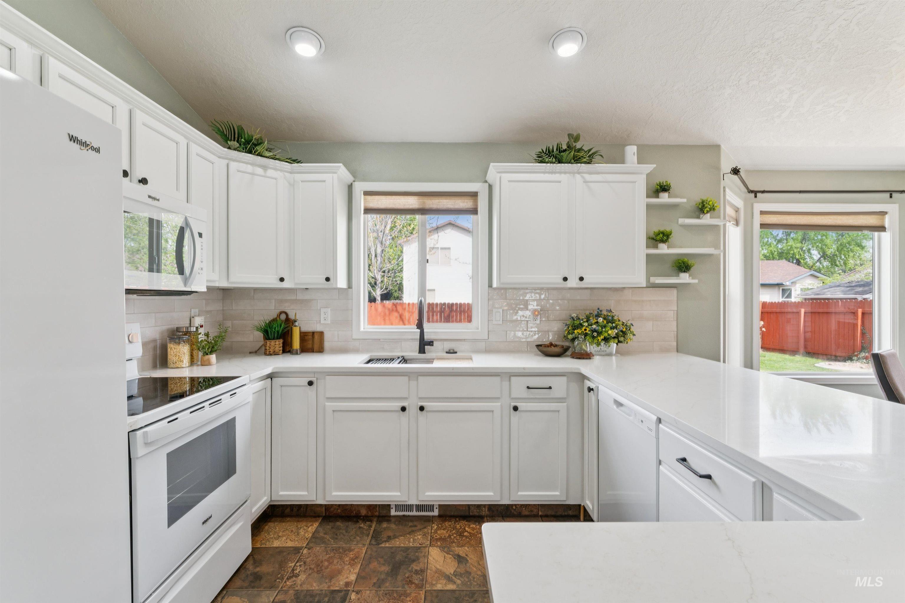 9252 W Calico Street, Boise, Idaho 83709, 3 Bedrooms, 2 Bathrooms, Residential For Sale, Price $450,000, 98982032