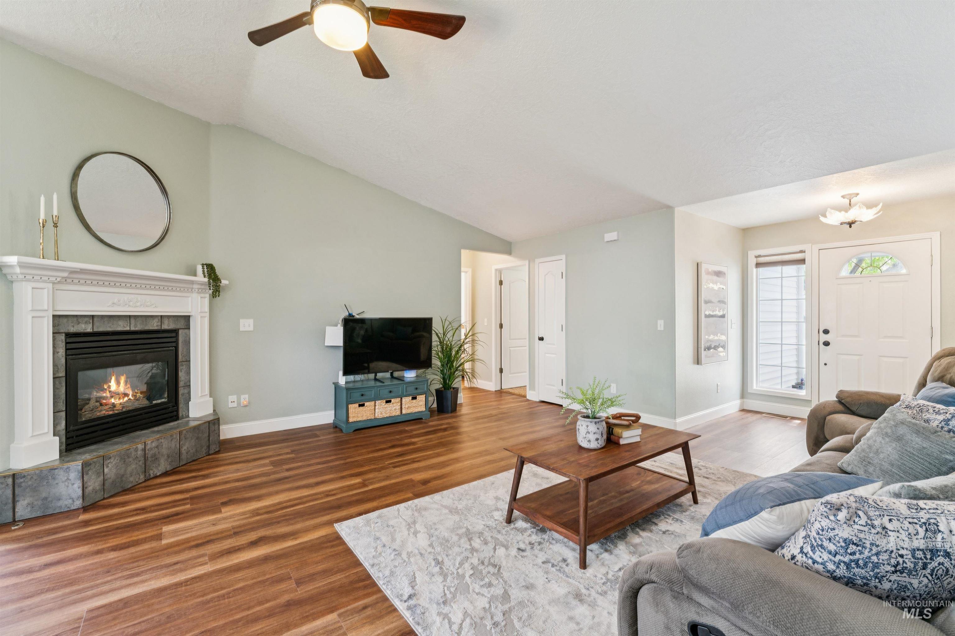 9252 W Calico Street, Boise, Idaho 83709, 3 Bedrooms, 2 Bathrooms, Residential For Sale, Price $450,000, 98982032