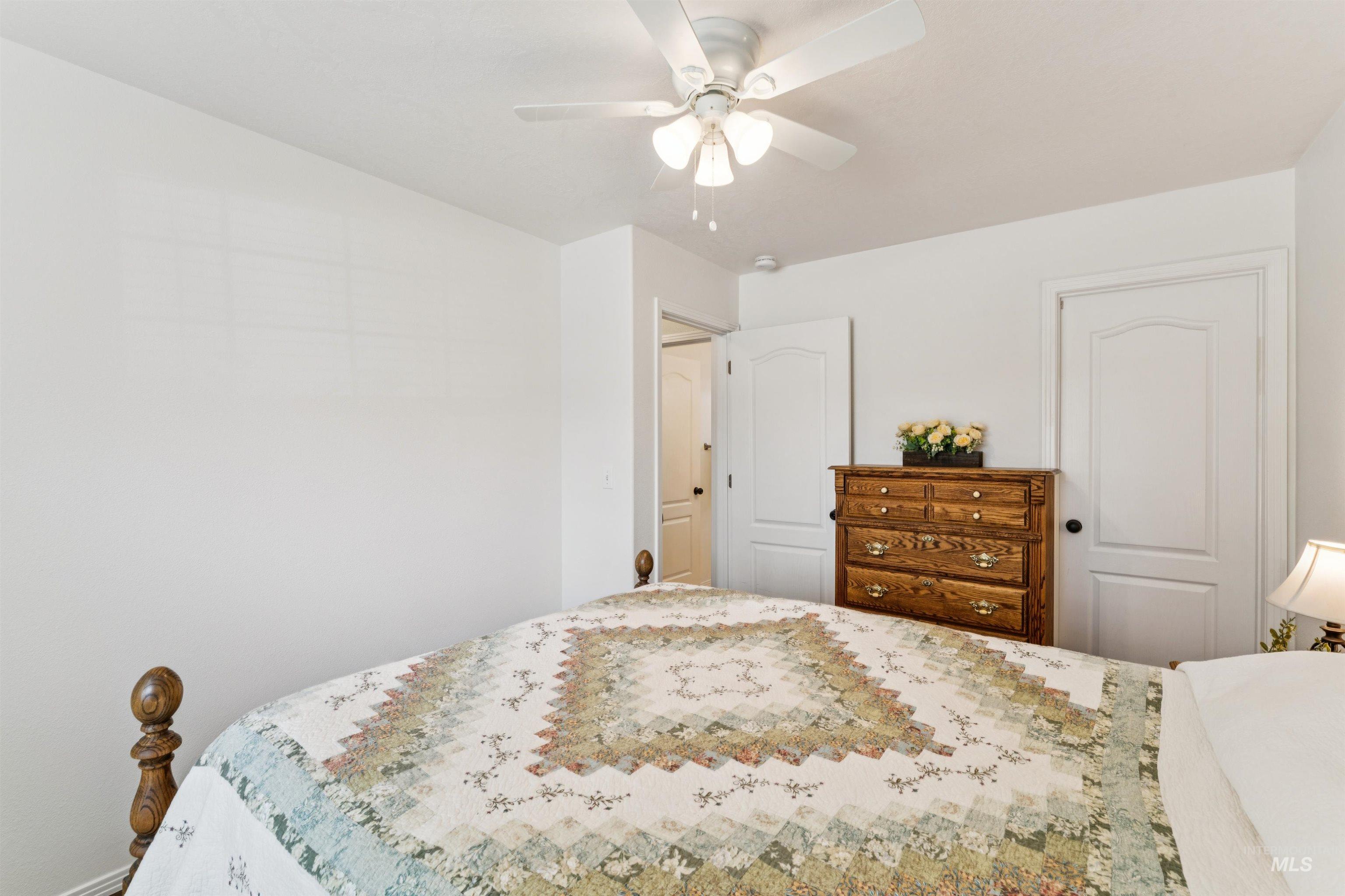 9252 W Calico Street, Boise, Idaho 83709, 3 Bedrooms, 2 Bathrooms, Residential For Sale, Price $450,000, 98982032