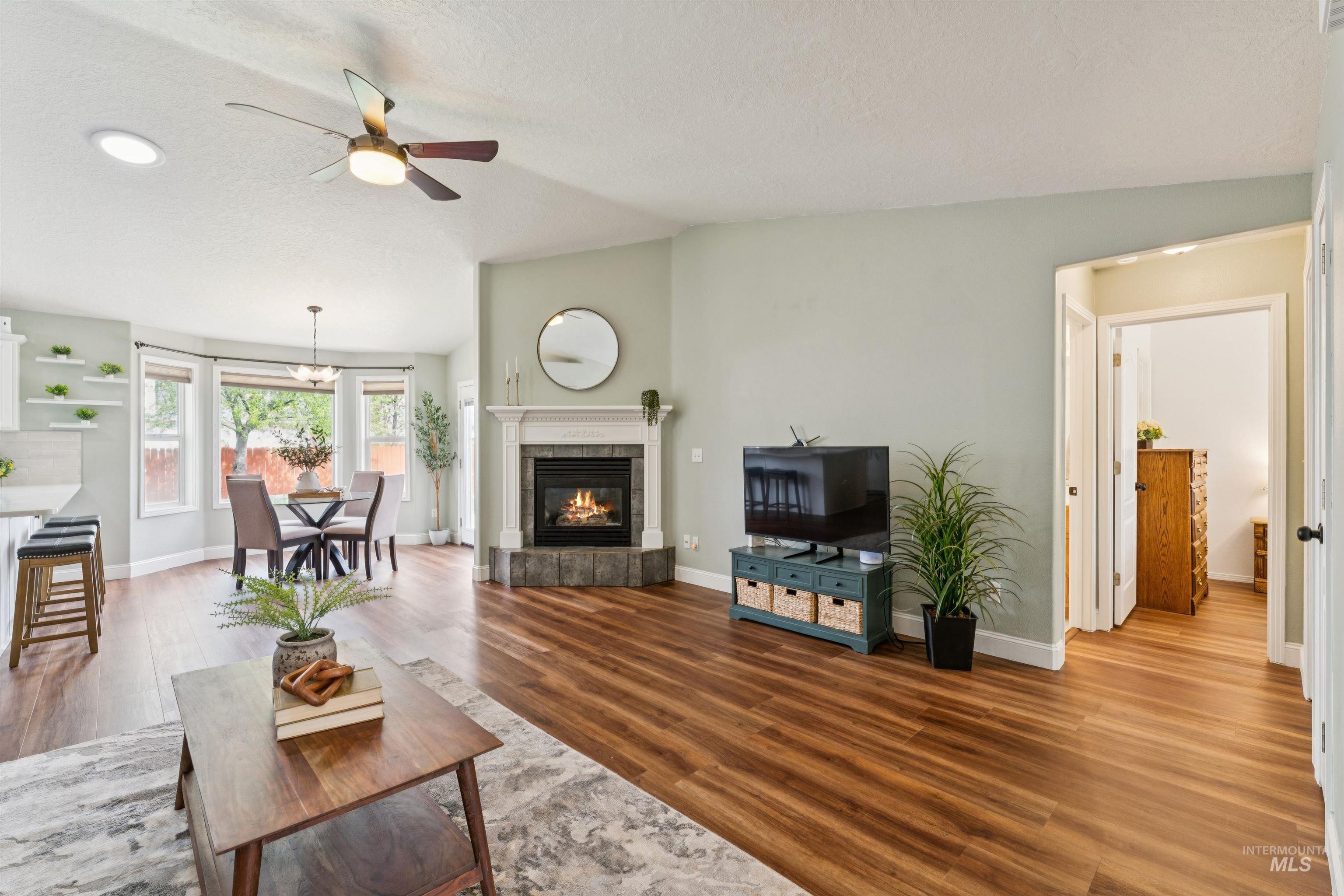 9252 W Calico Street, Boise, Idaho 83709, 3 Bedrooms, 2 Bathrooms, Residential For Sale, Price $450,000, 98982032