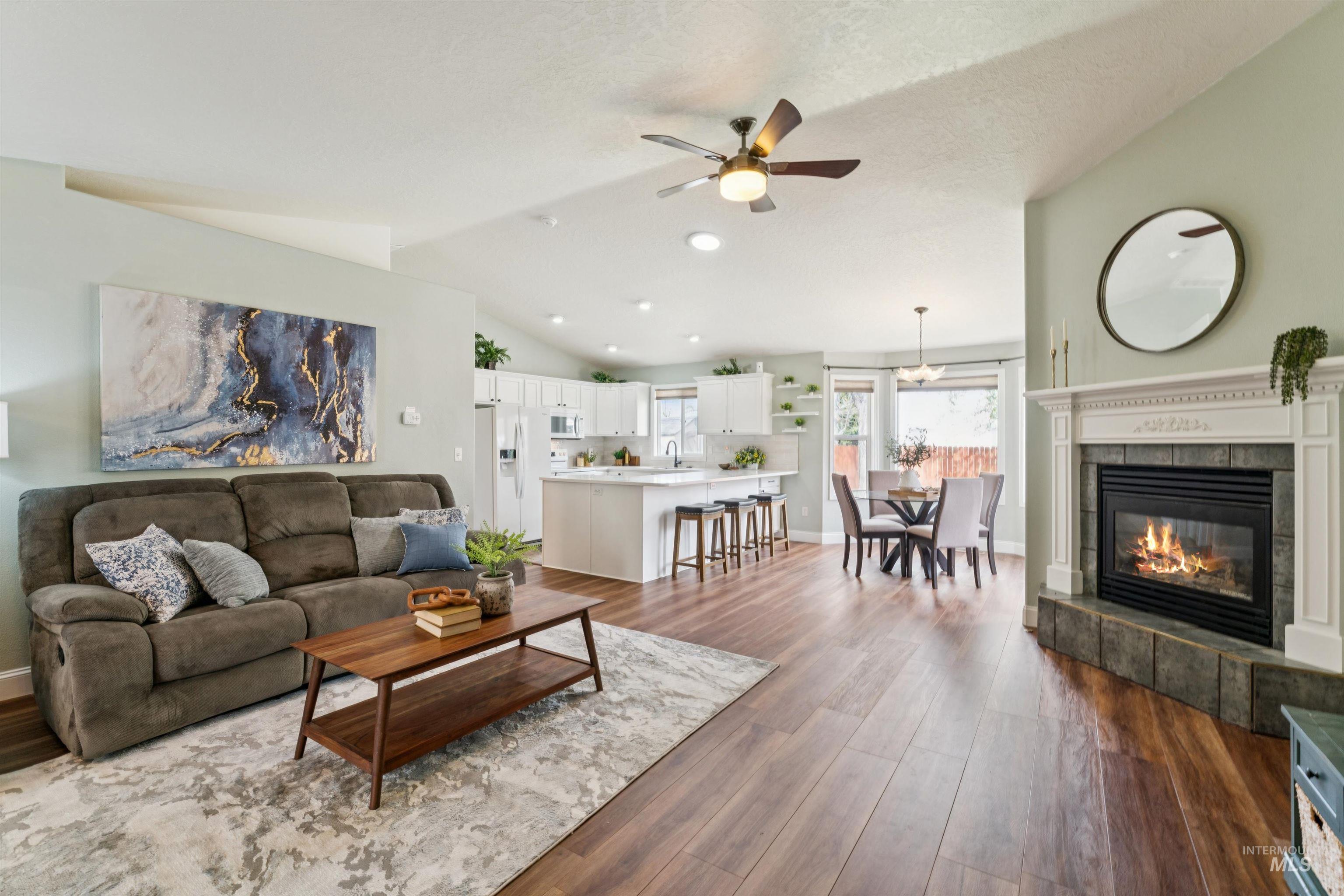 9252 W Calico Street, Boise, Idaho 83709, 3 Bedrooms, 2 Bathrooms, Residential For Sale, Price $450,000, 98982032