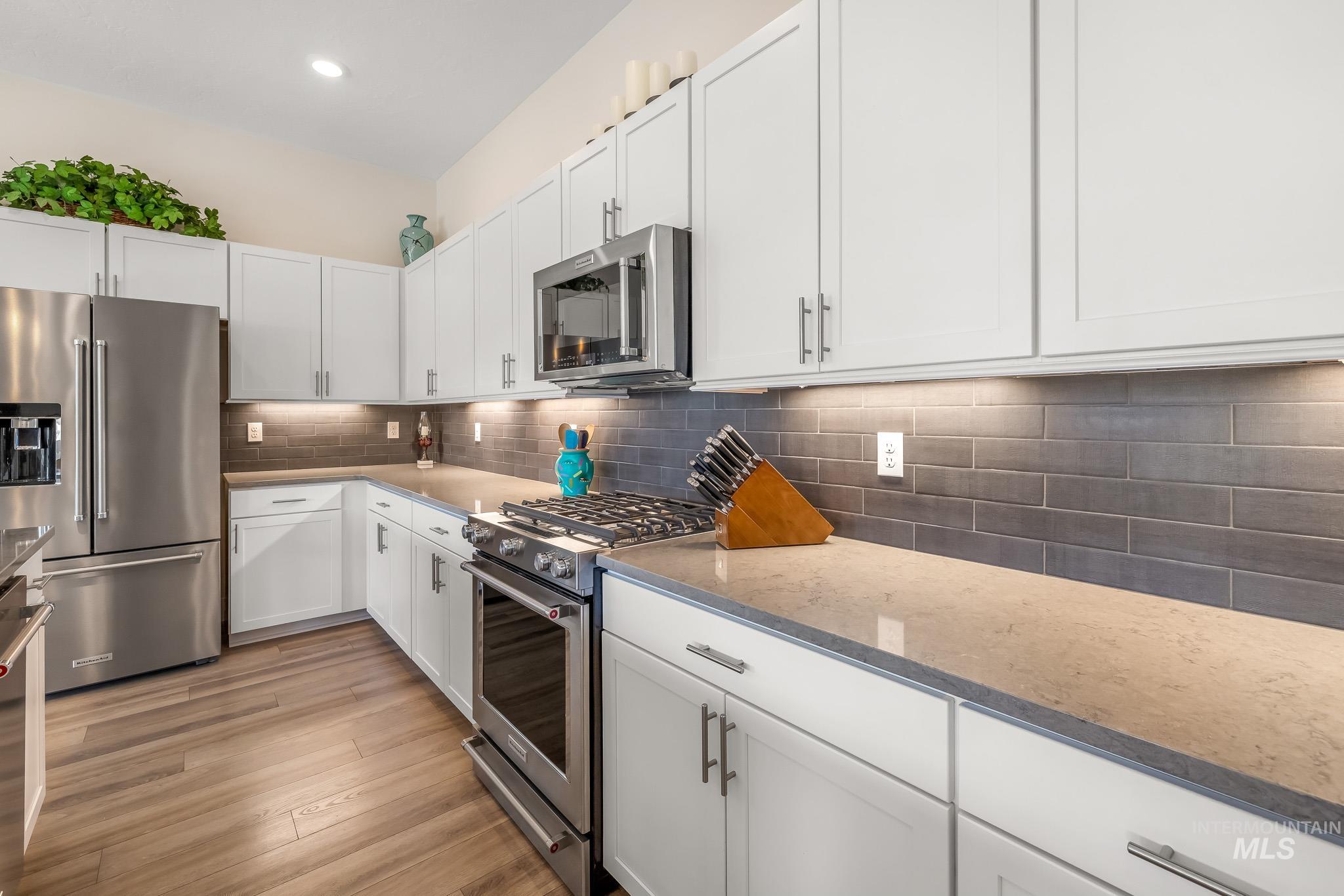 11977 W Bravery Ln, Kuna, Idaho 83634, 3 Bedrooms, 3 Bathrooms, Residential For Sale, Price $695,000, 98982033