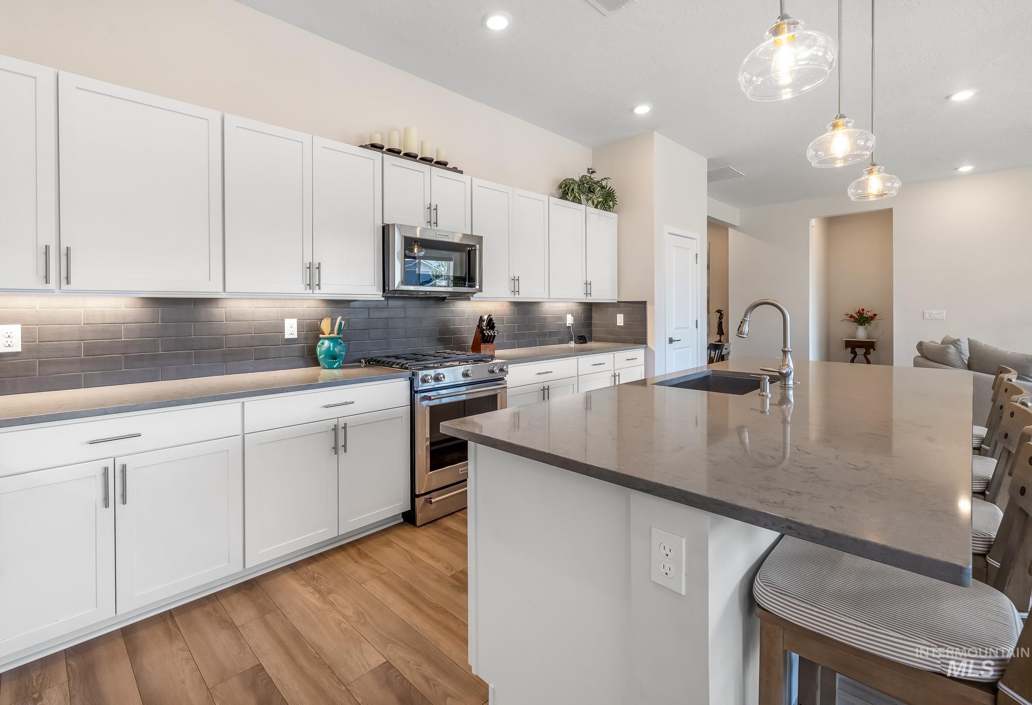 11977 W Bravery Ln, Kuna, Idaho 83634, 3 Bedrooms, 3 Bathrooms, Residential For Sale, Price $695,000, 98982033